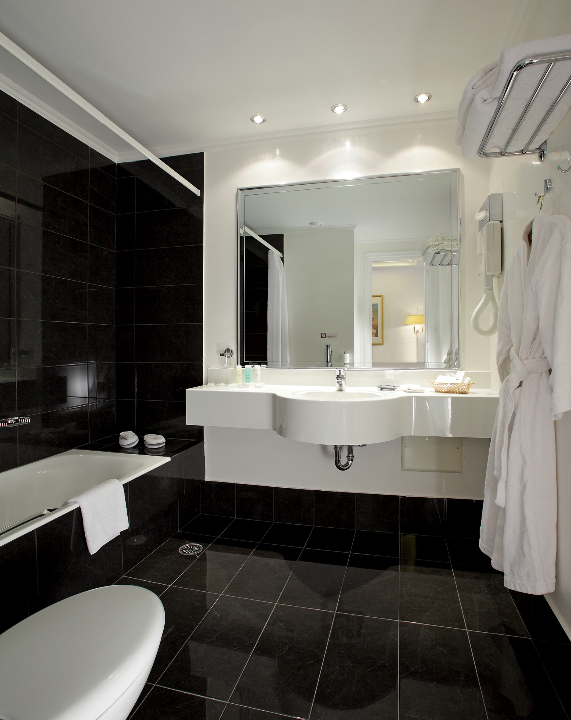 Double Single Guest Room