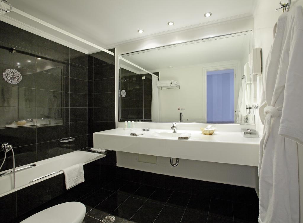 Double or Twin Superior