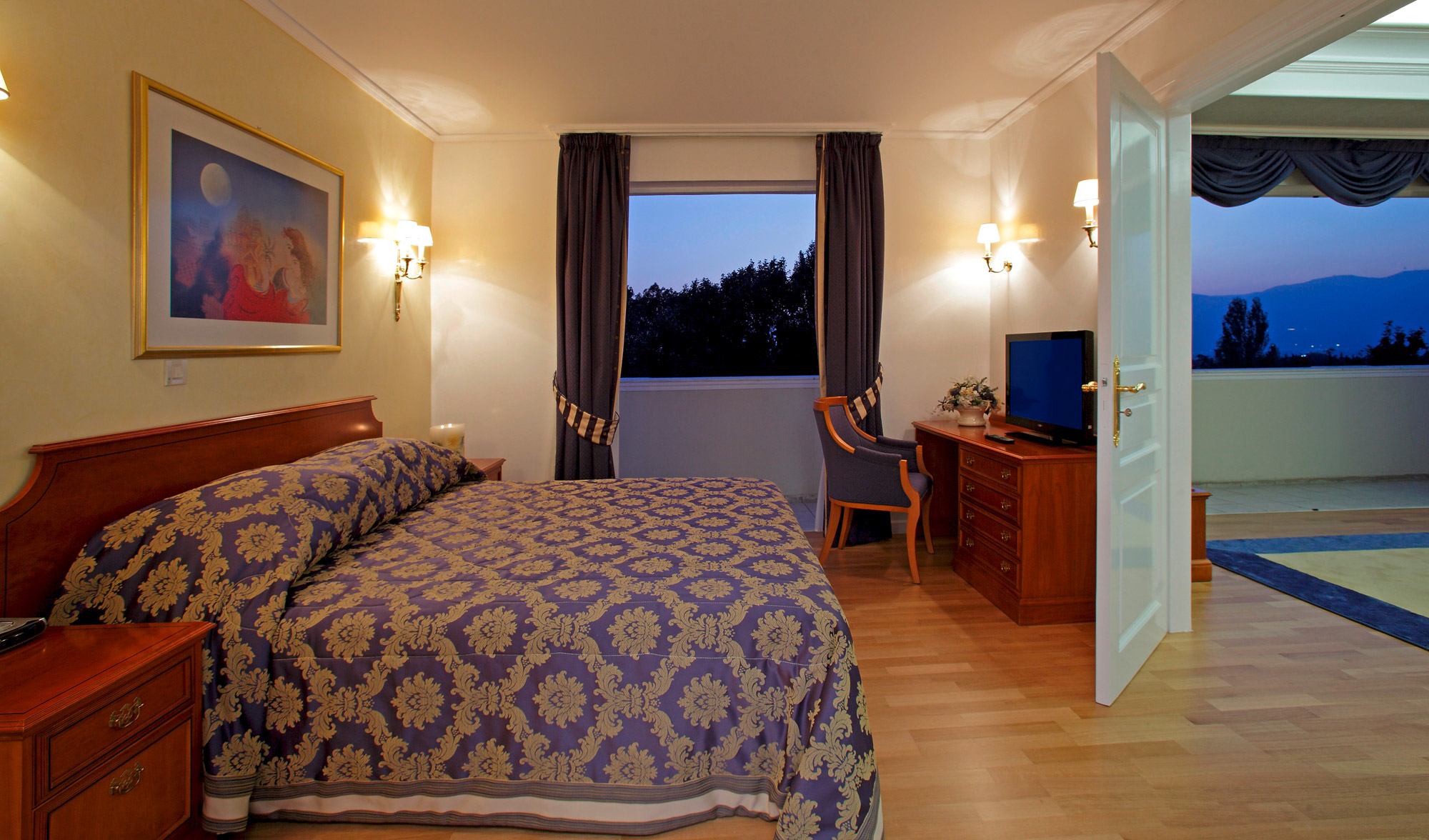 Double or Twin Deluxe