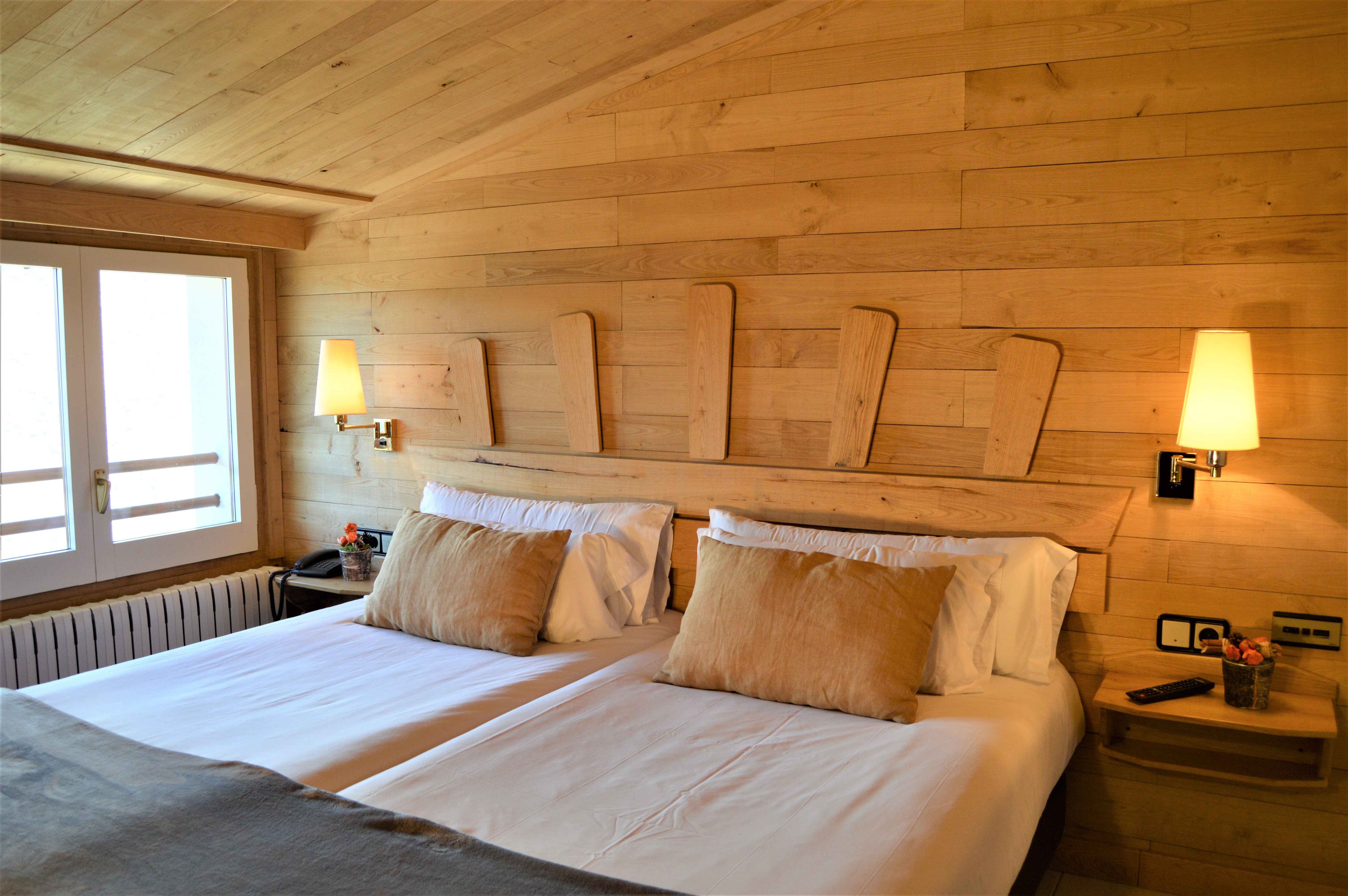 Double or Twin Deluxe