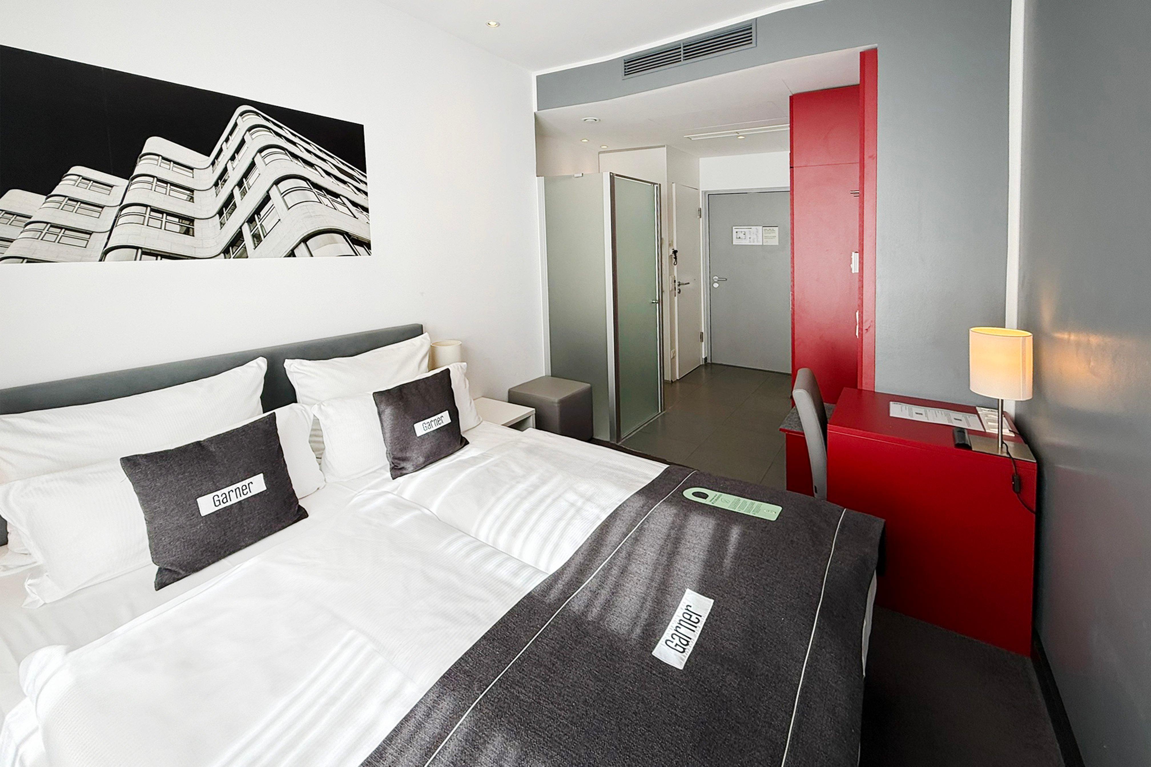 Double or Twin Standard