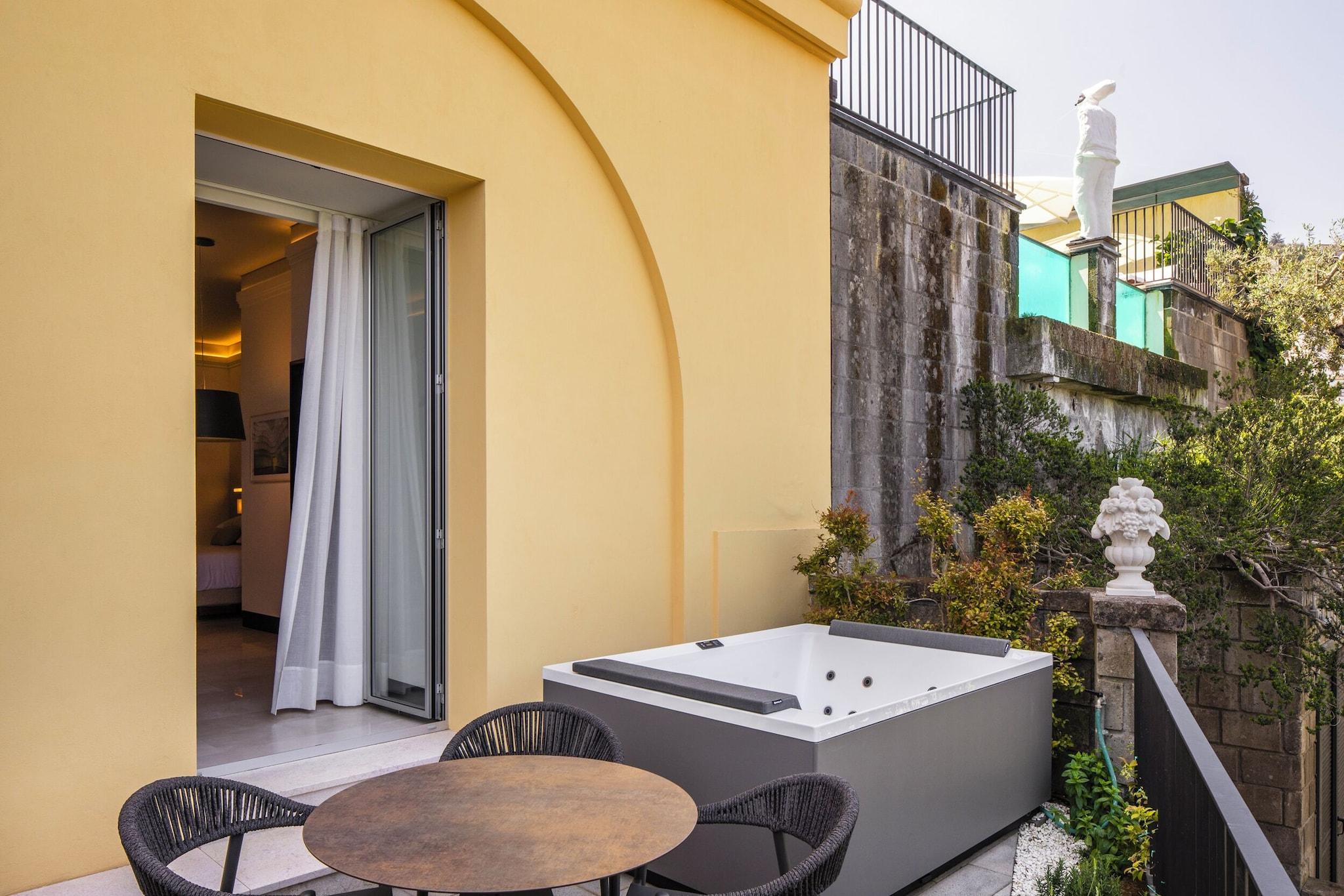 Suite with Double Bed