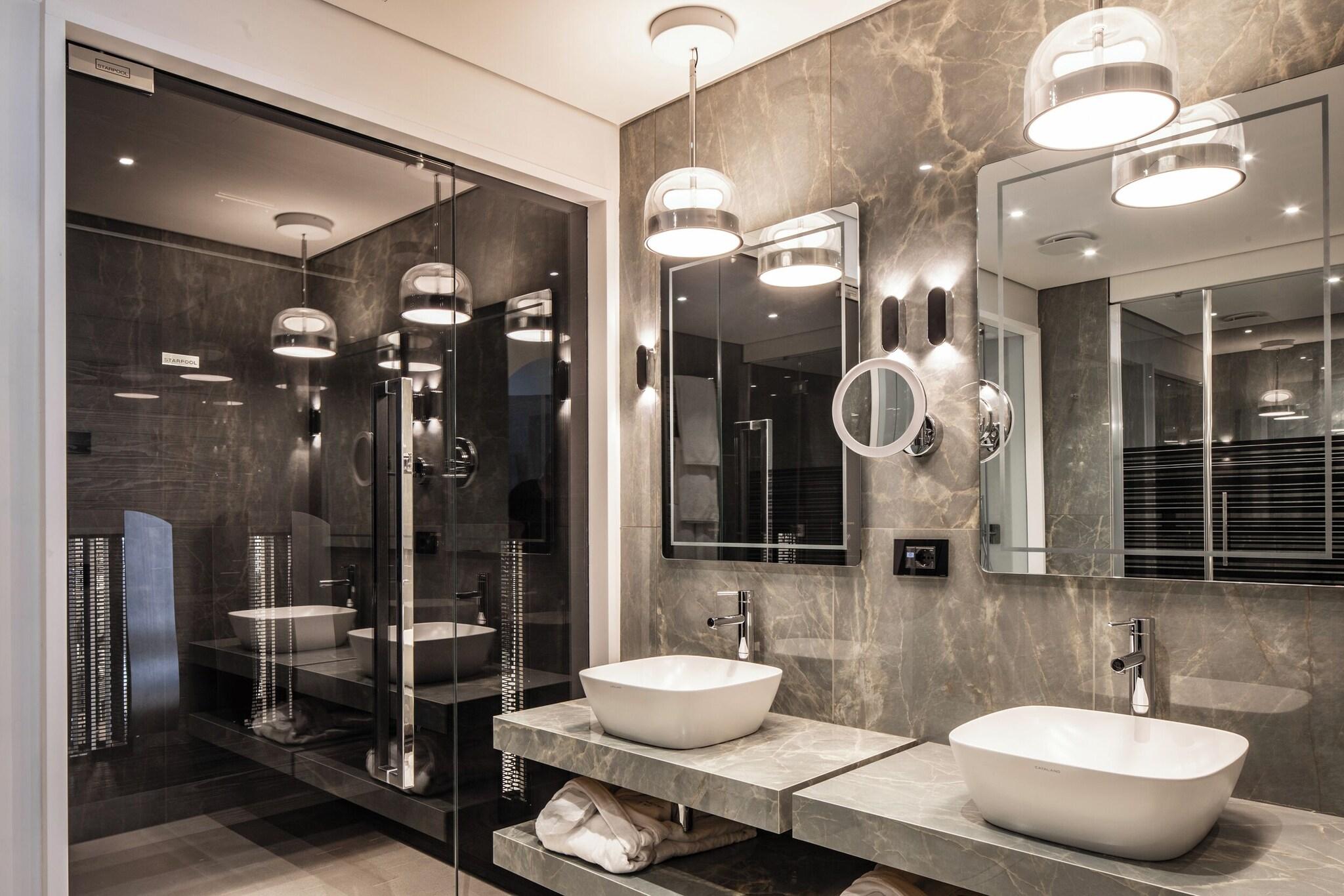 Suite with Double Bed