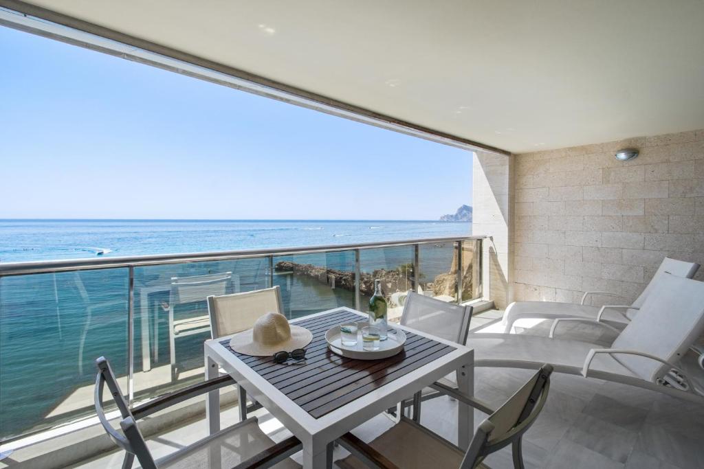 Apartment Superior Sea View