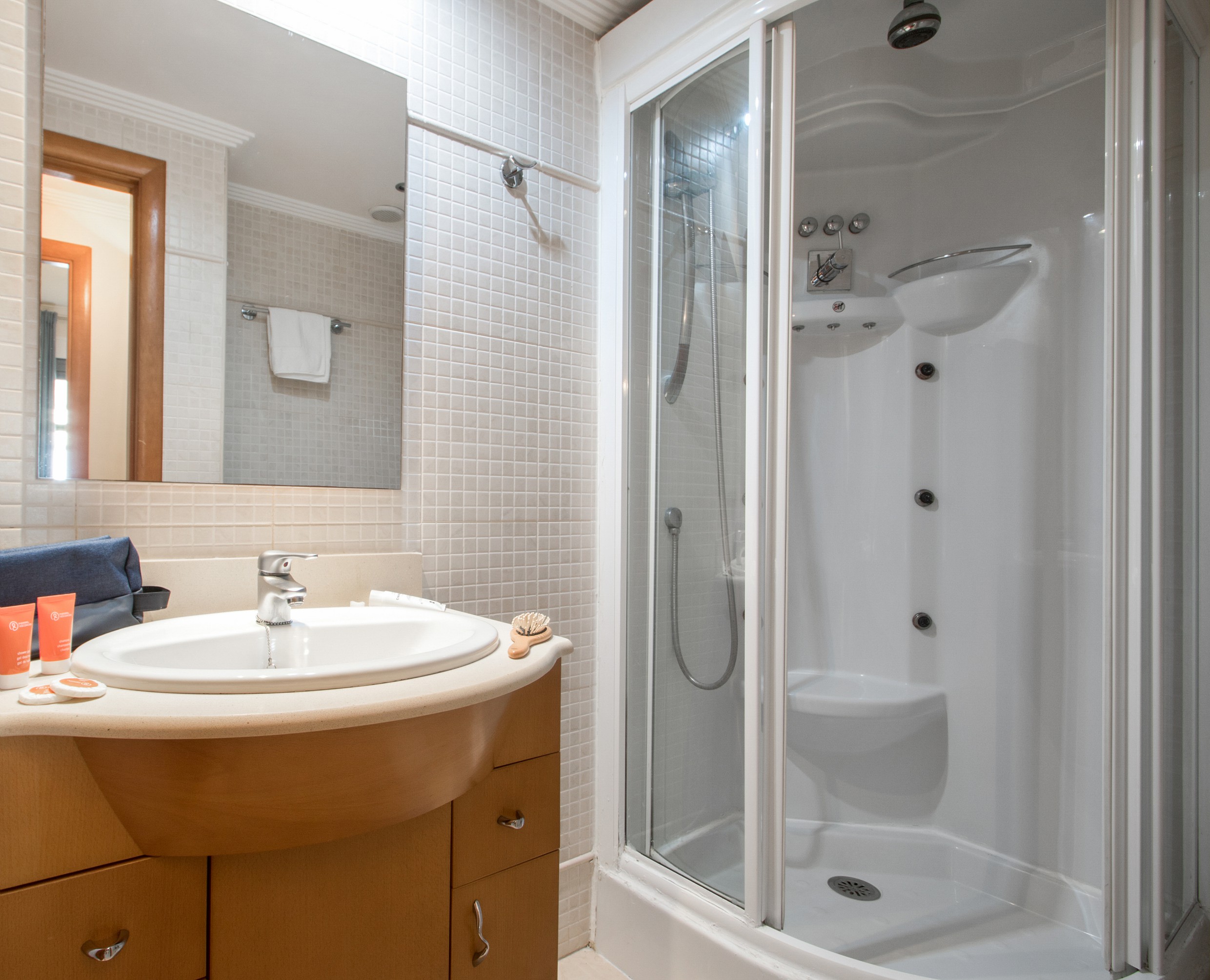 Apartment Capacity 5 Two Bedrooms