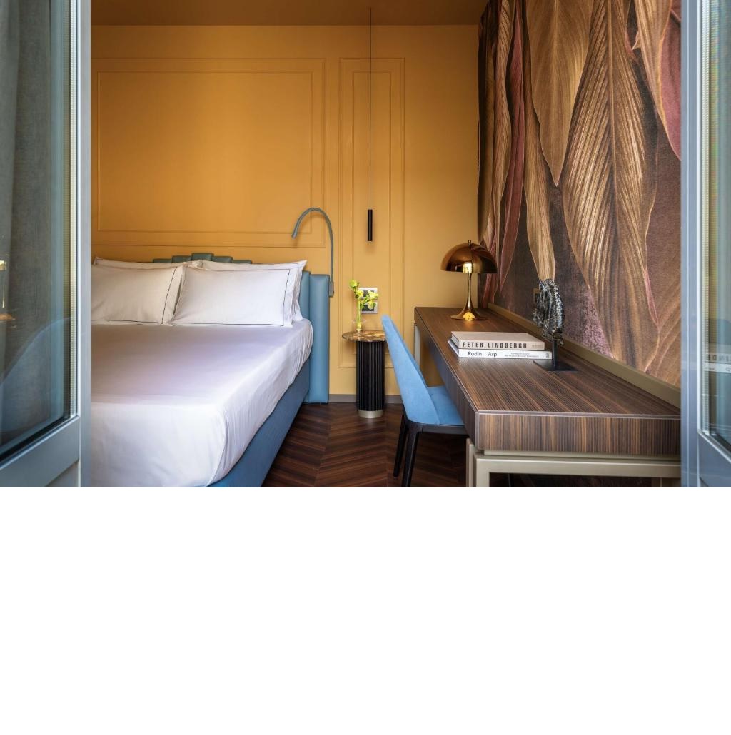 Double or Twin Deluxe