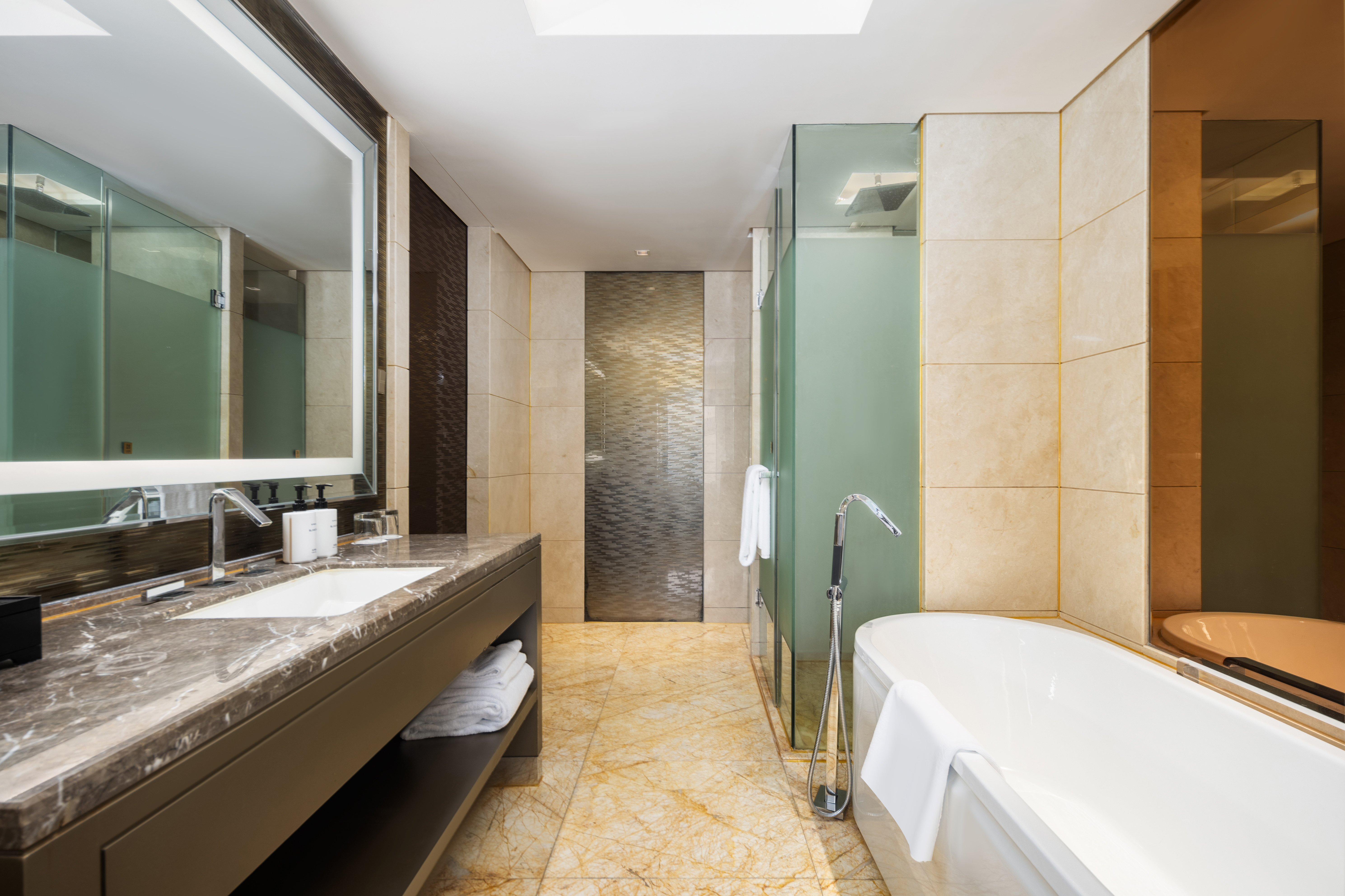 Double Classic King Bed