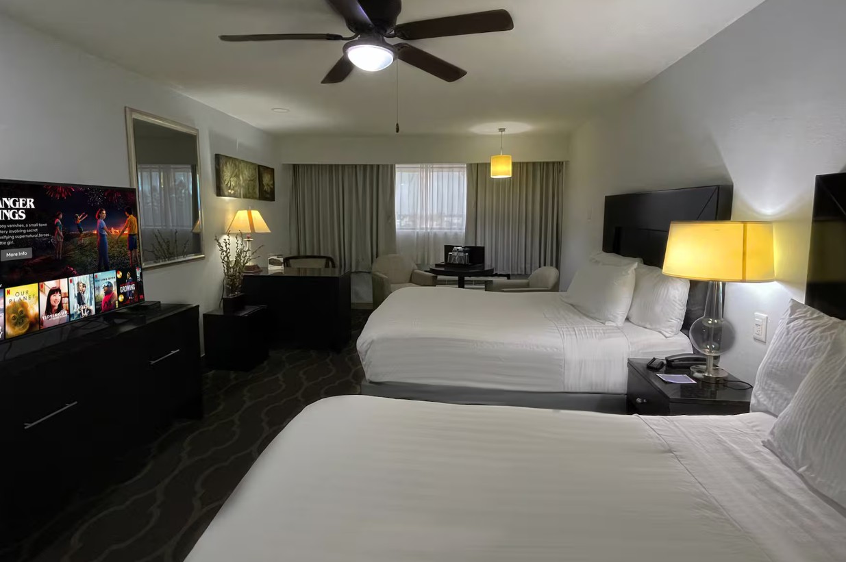 Suite Two Queen Beds