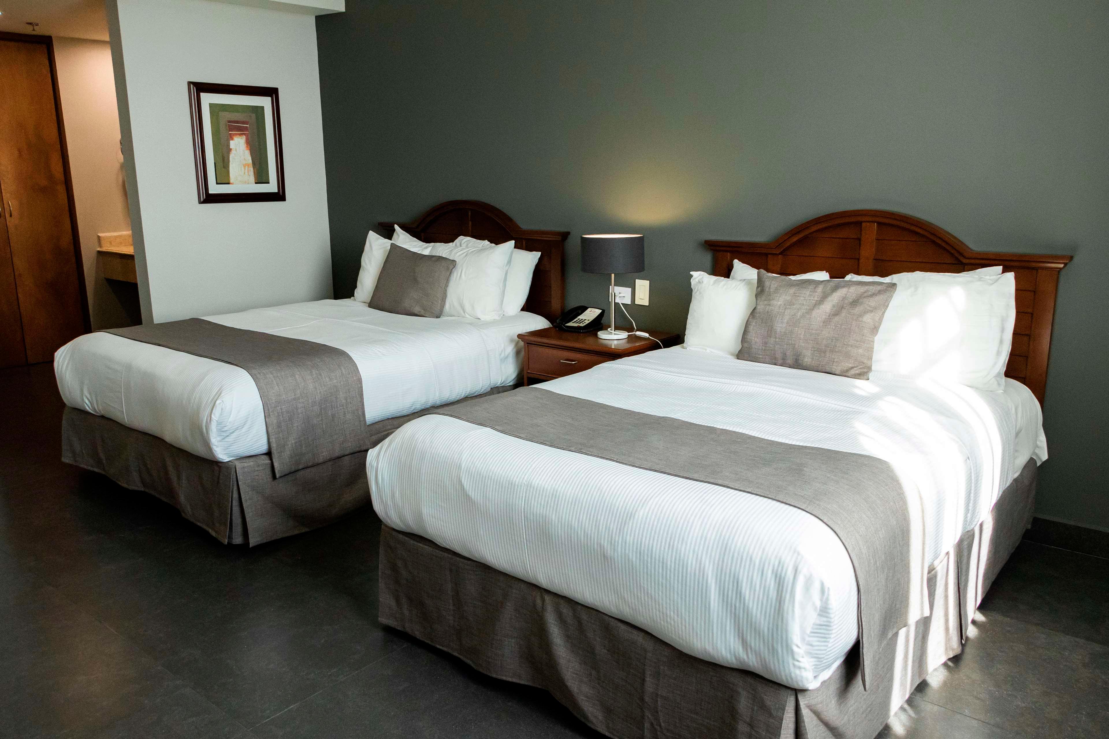 Quadruple Two Double Beds