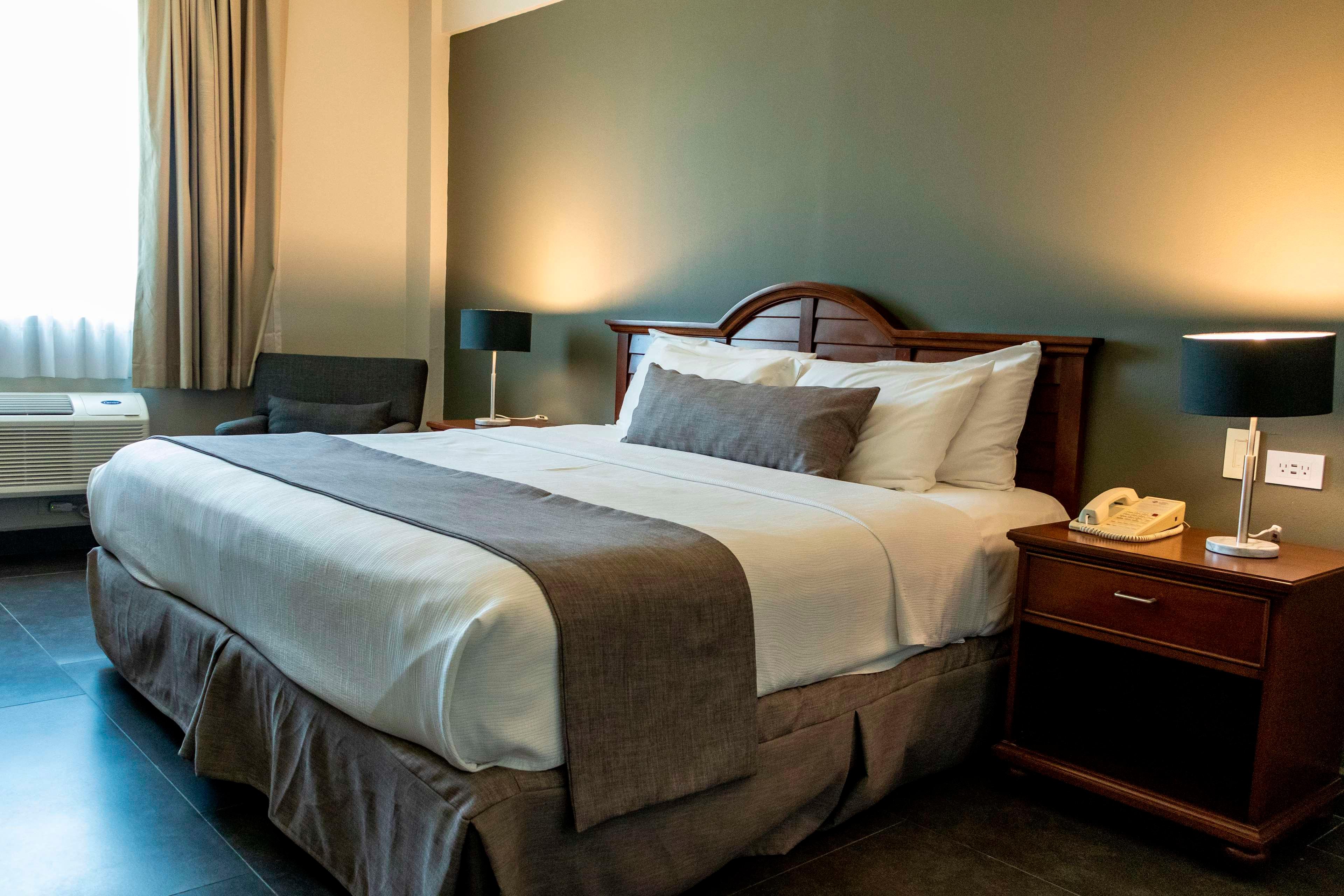 Double King Size Bed