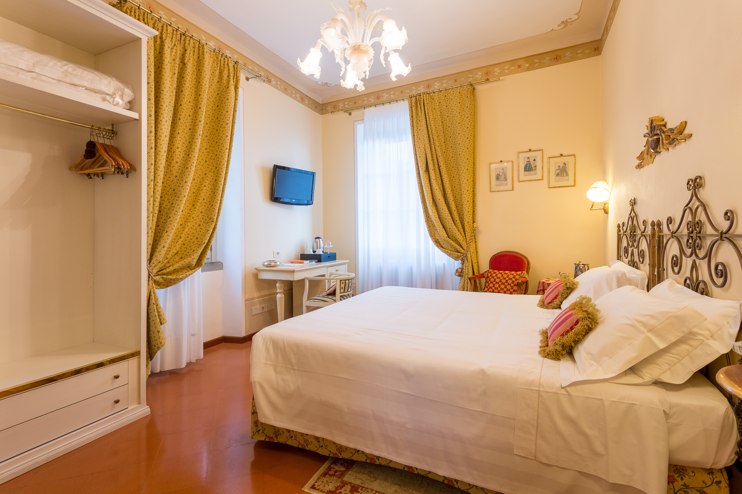 Double or Twin Superior