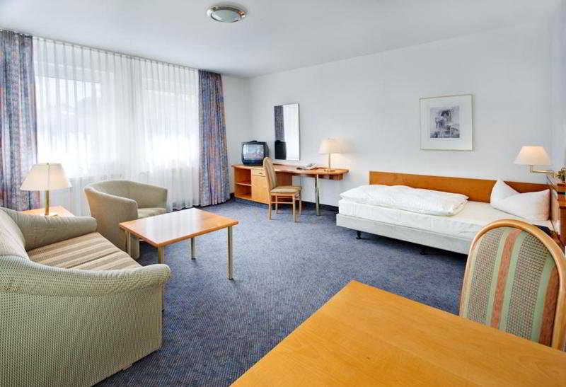 Apartment Capacity 3