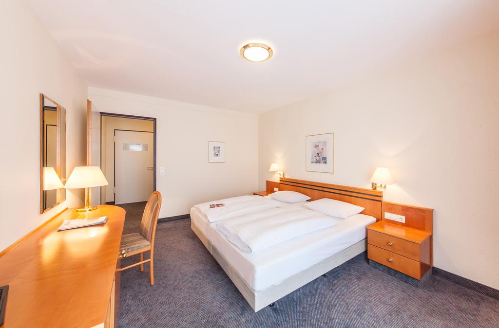 Apartment Capacity 4