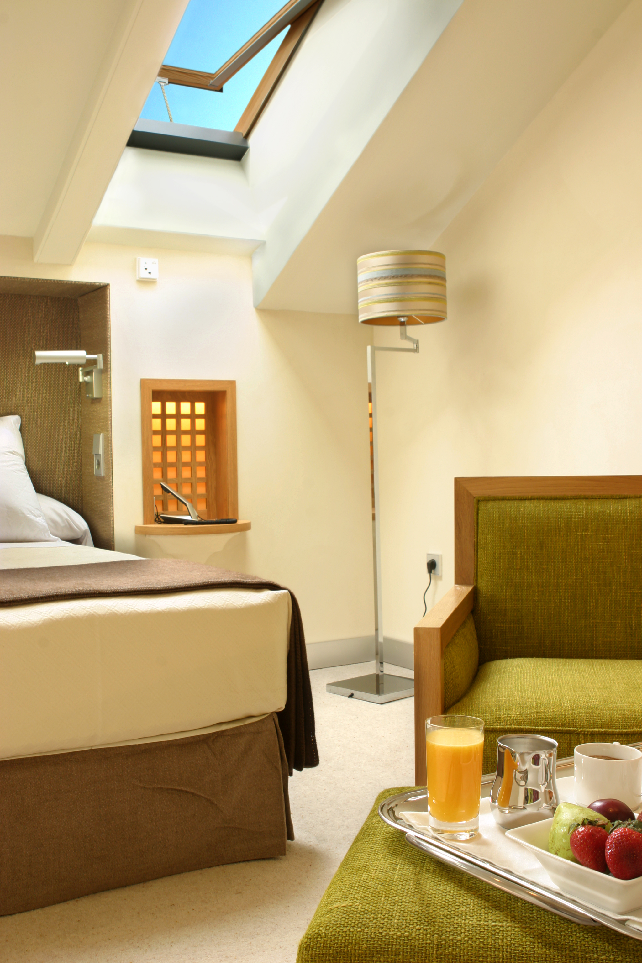 Double Single Economy