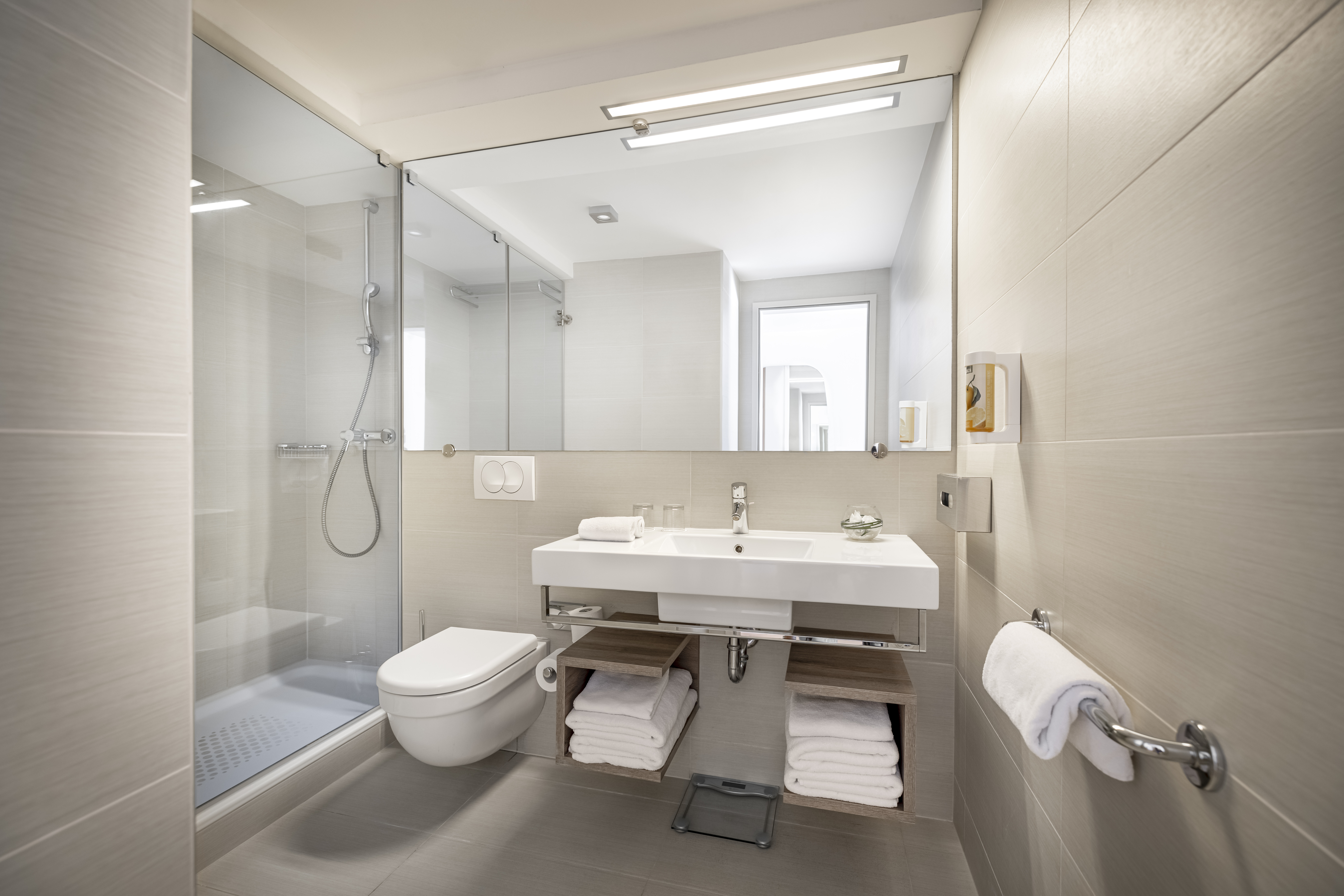 Double Superior with Balcony