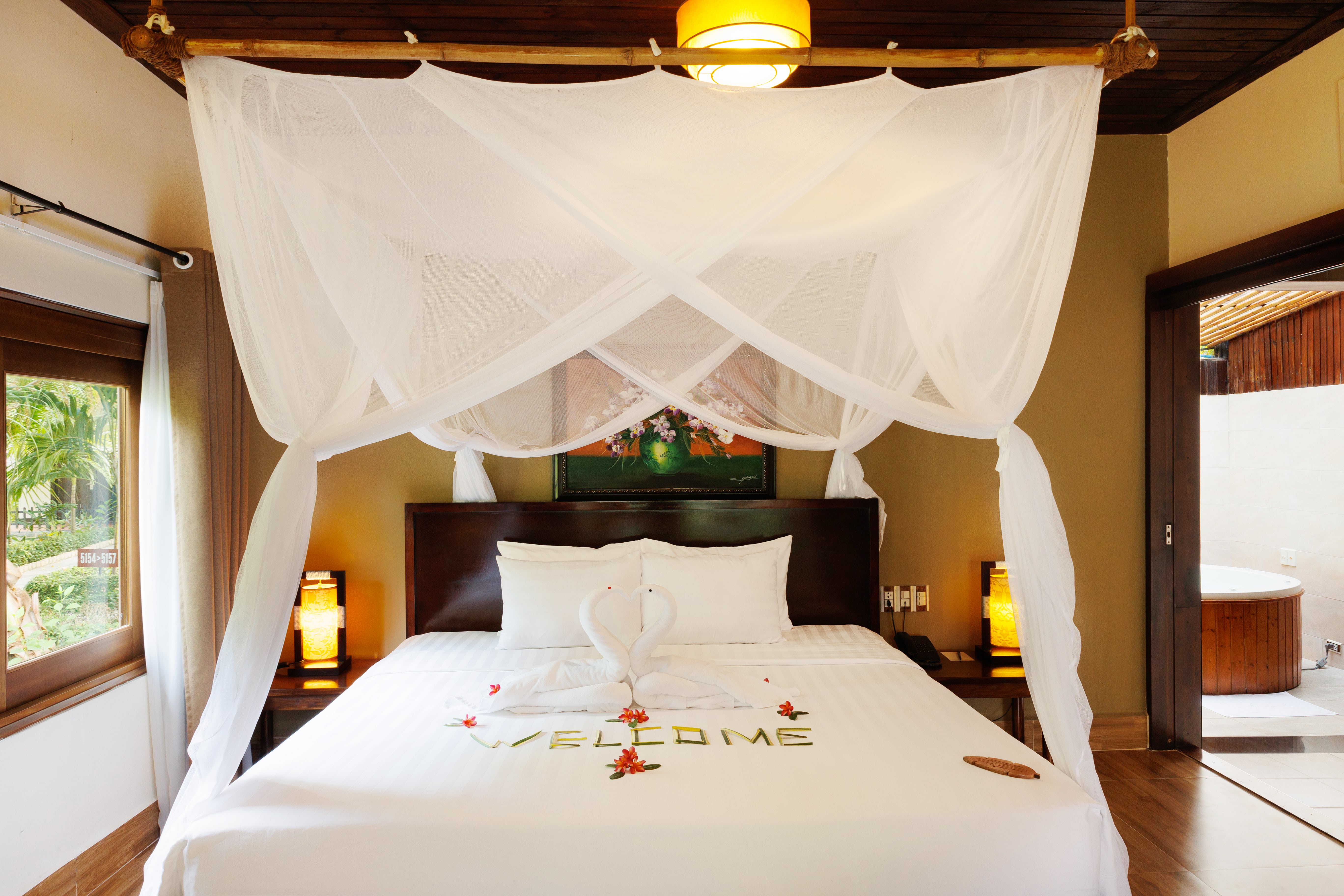 Bungalow with Jacuzzi