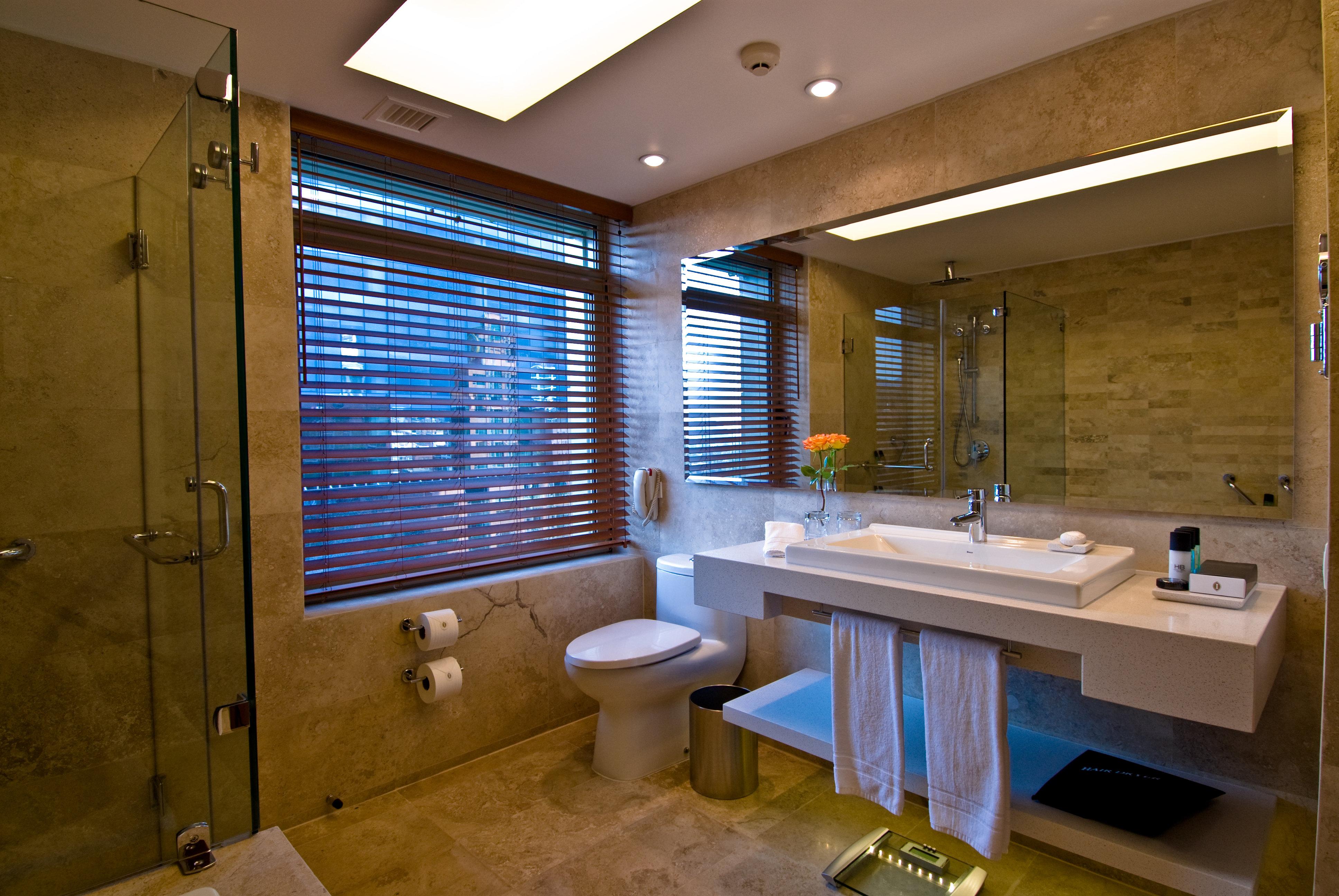 Room Premium King Bed