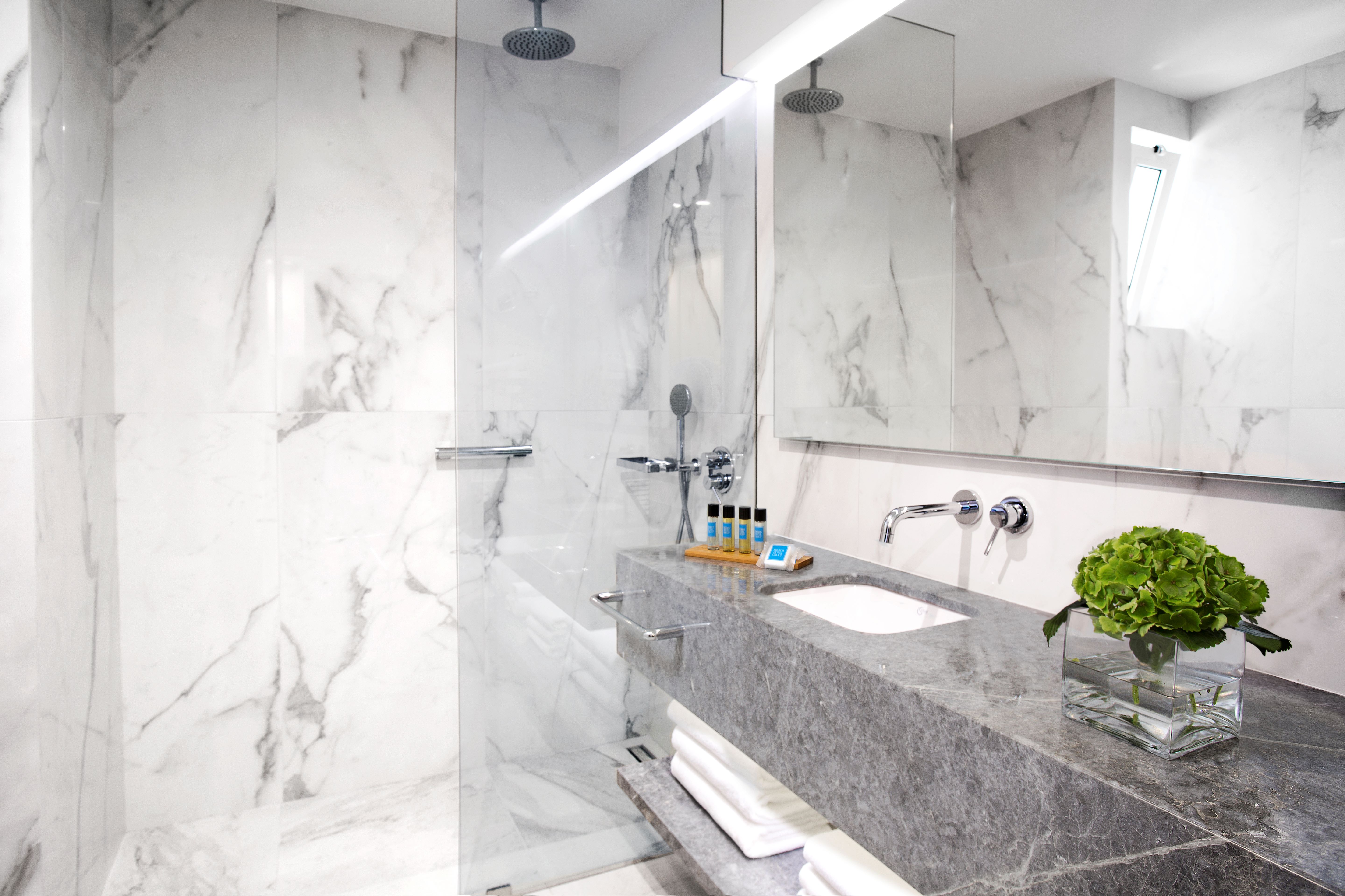 Bungalow Garden View