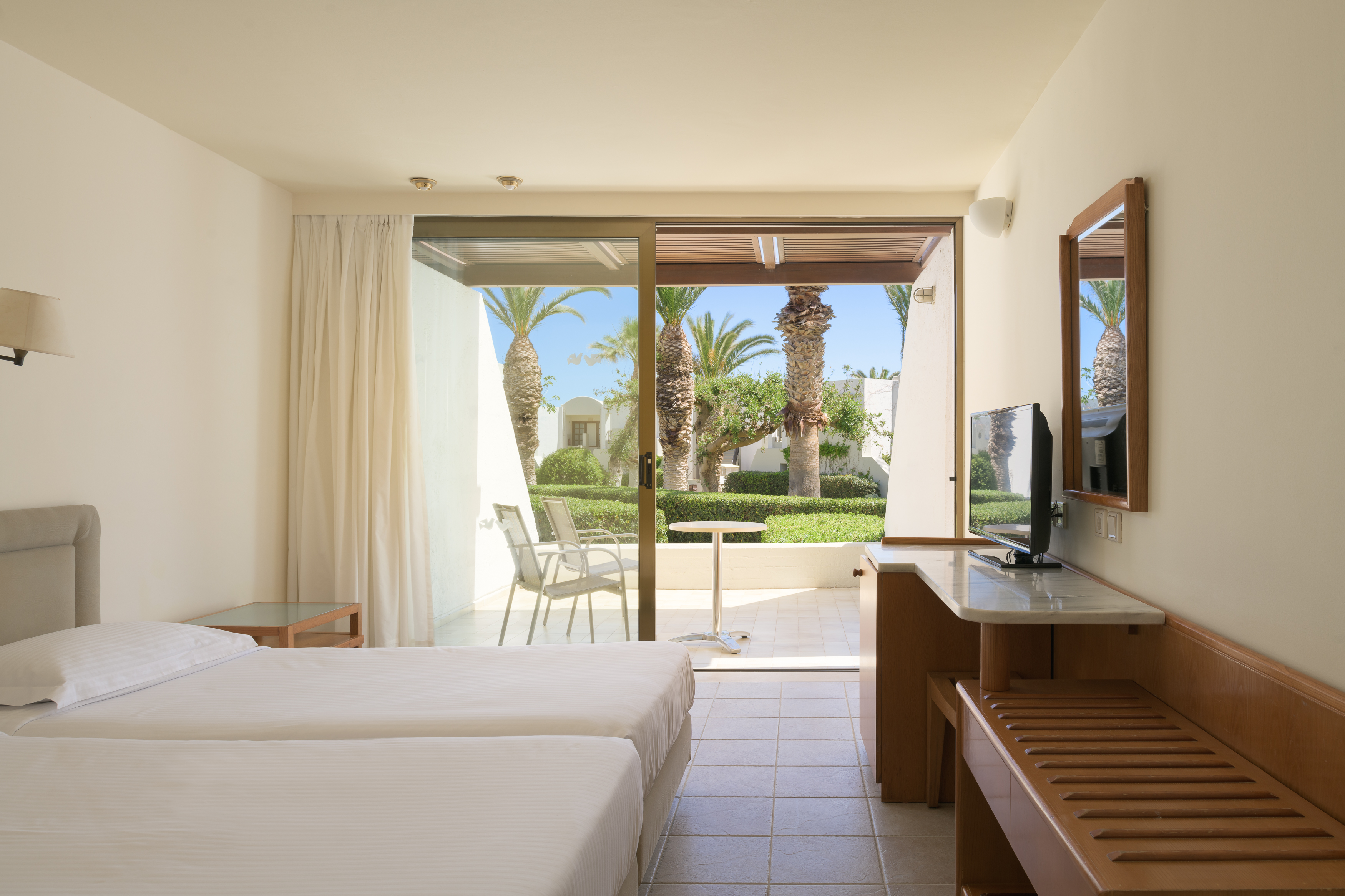 Double or Twin Standard