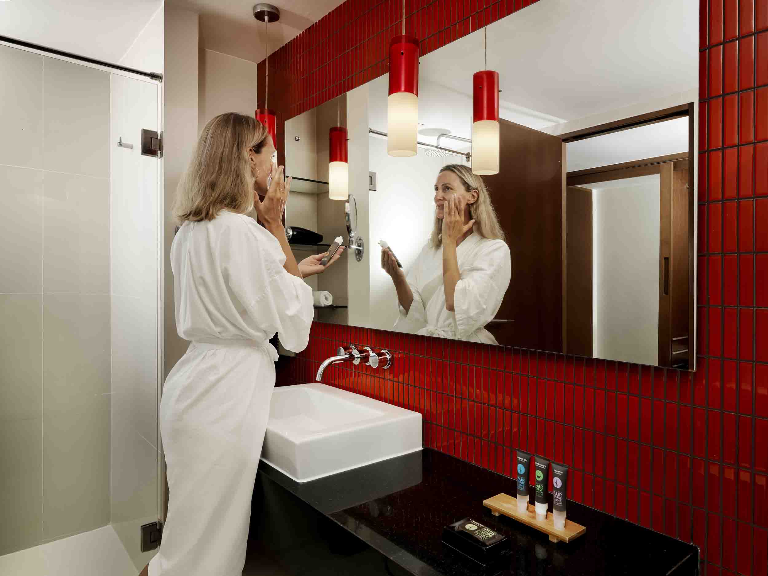 Double Superior King Bed