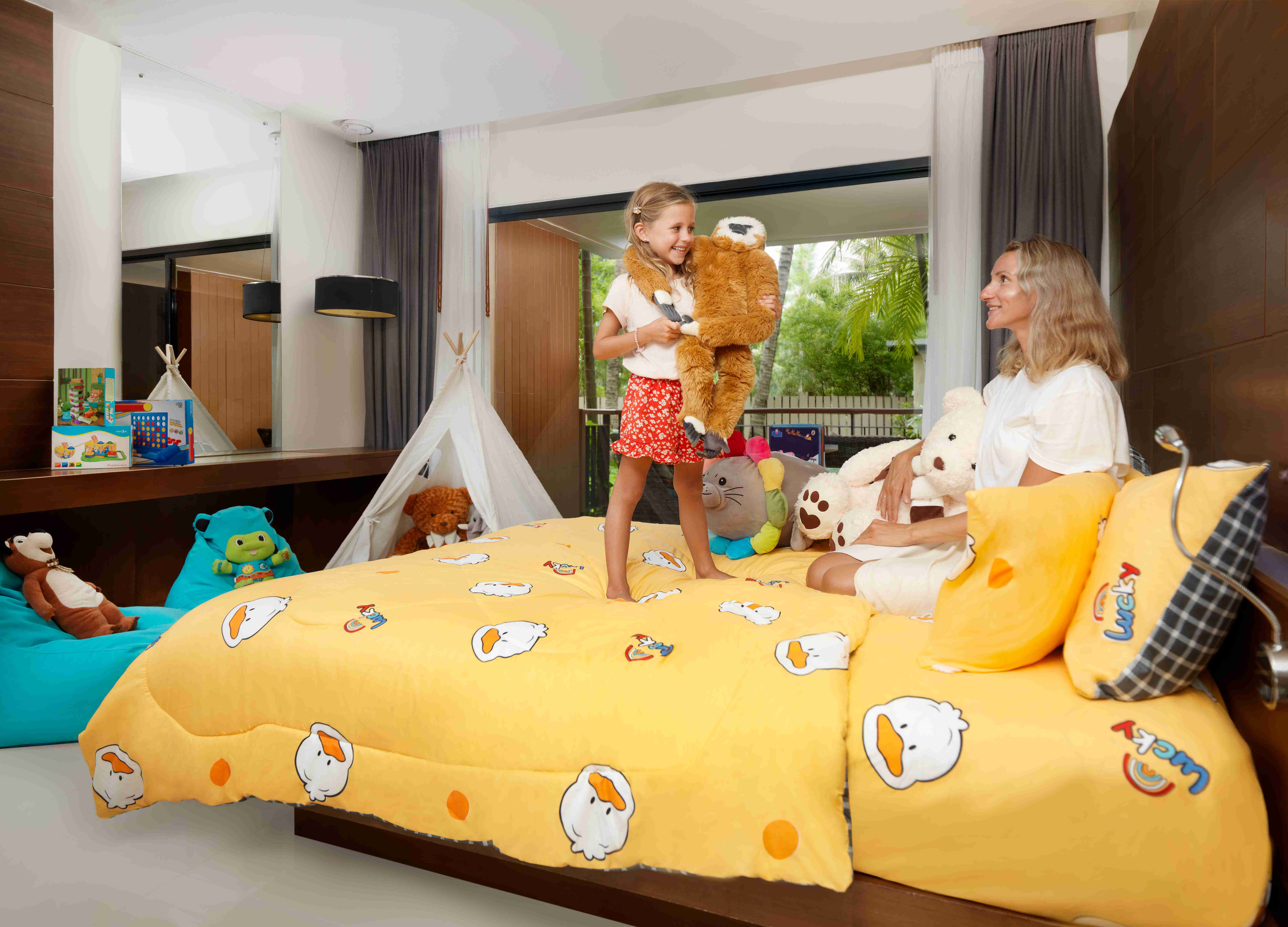 Family Room Superior Garden View