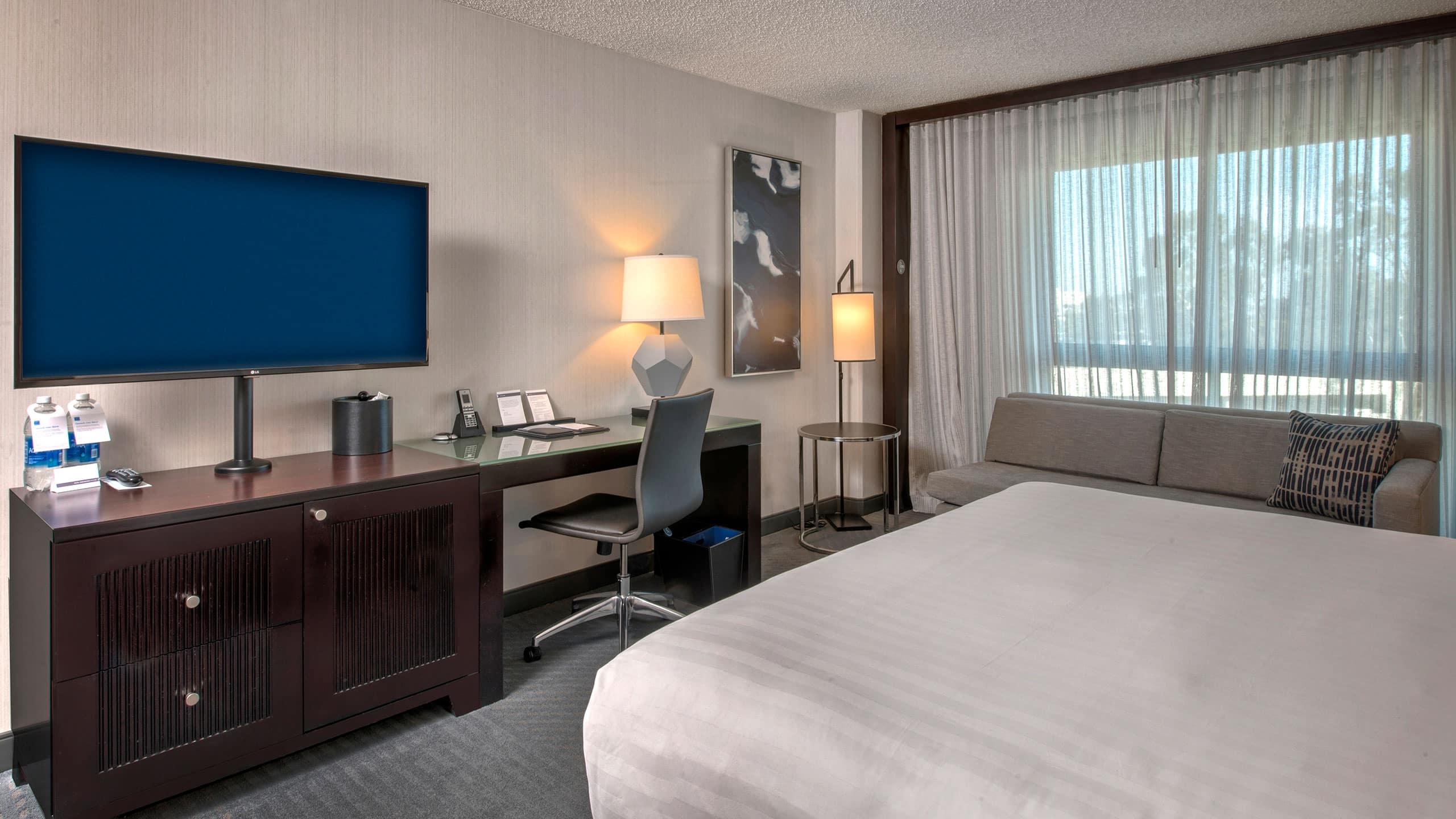 Double Queen Size Bed