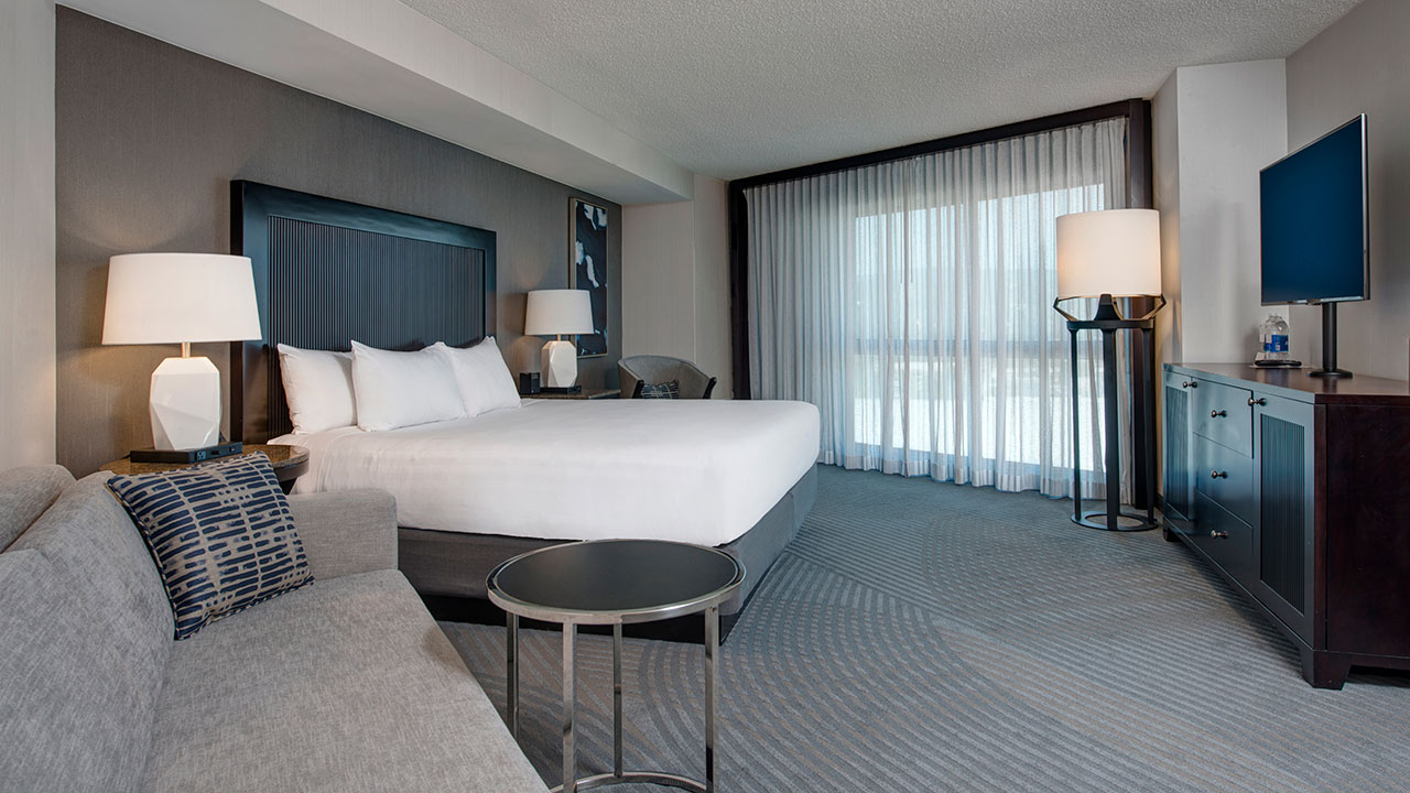 Double Business King Bed