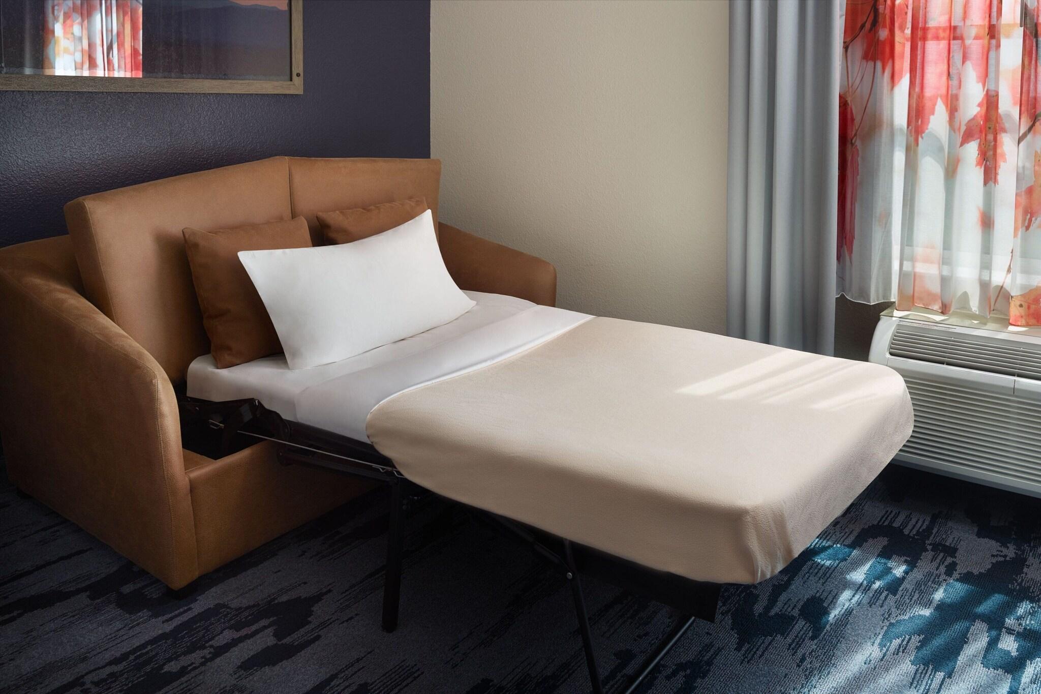 Studio King Size Bed