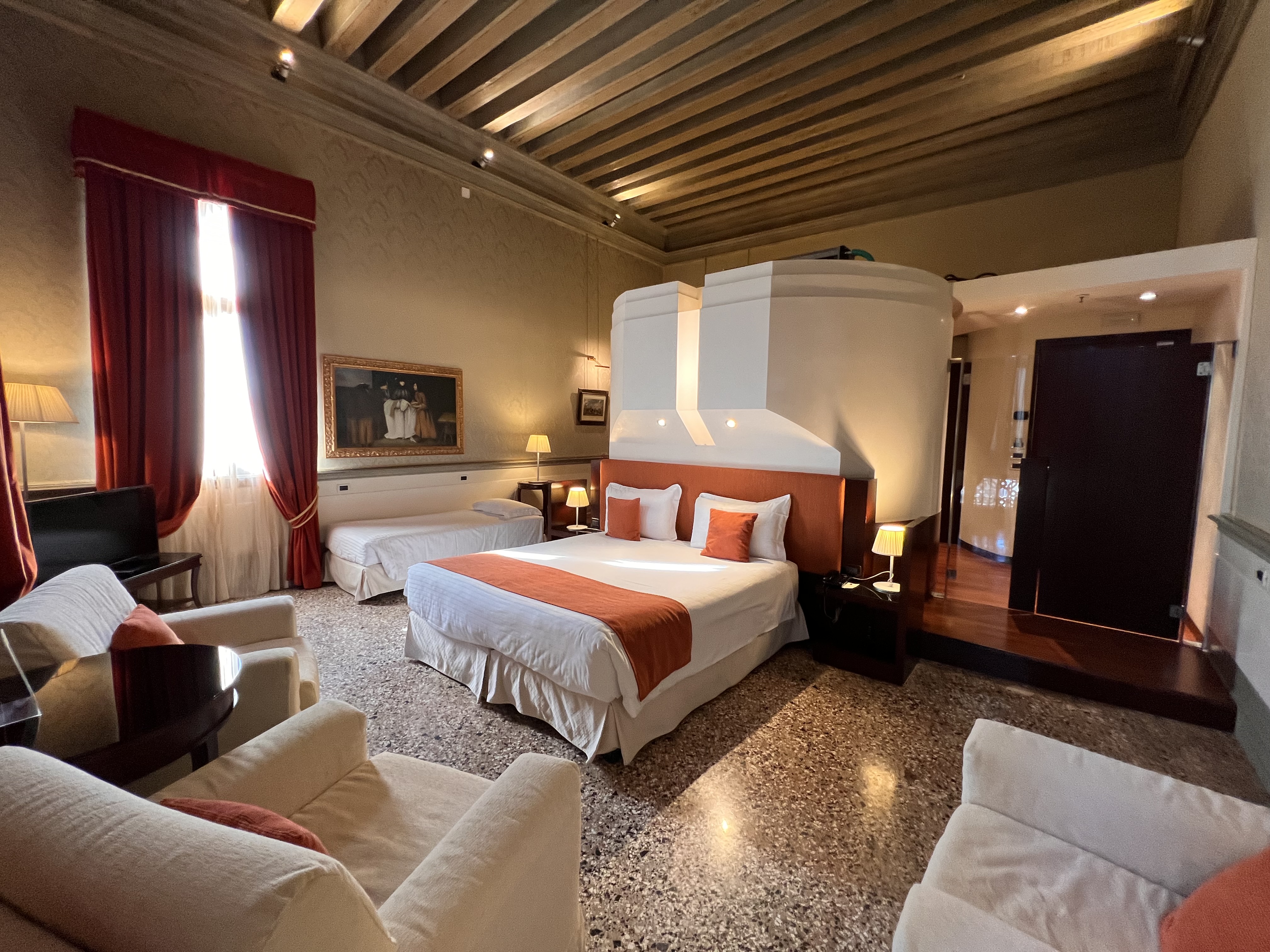 Junior Suite Standard