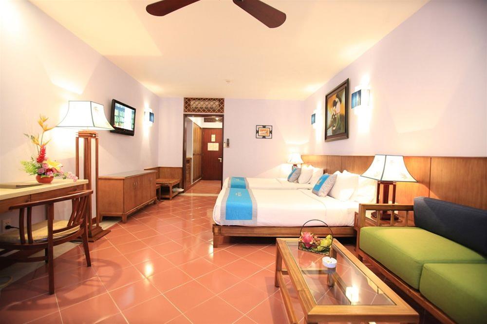 Twin Premium Garden View