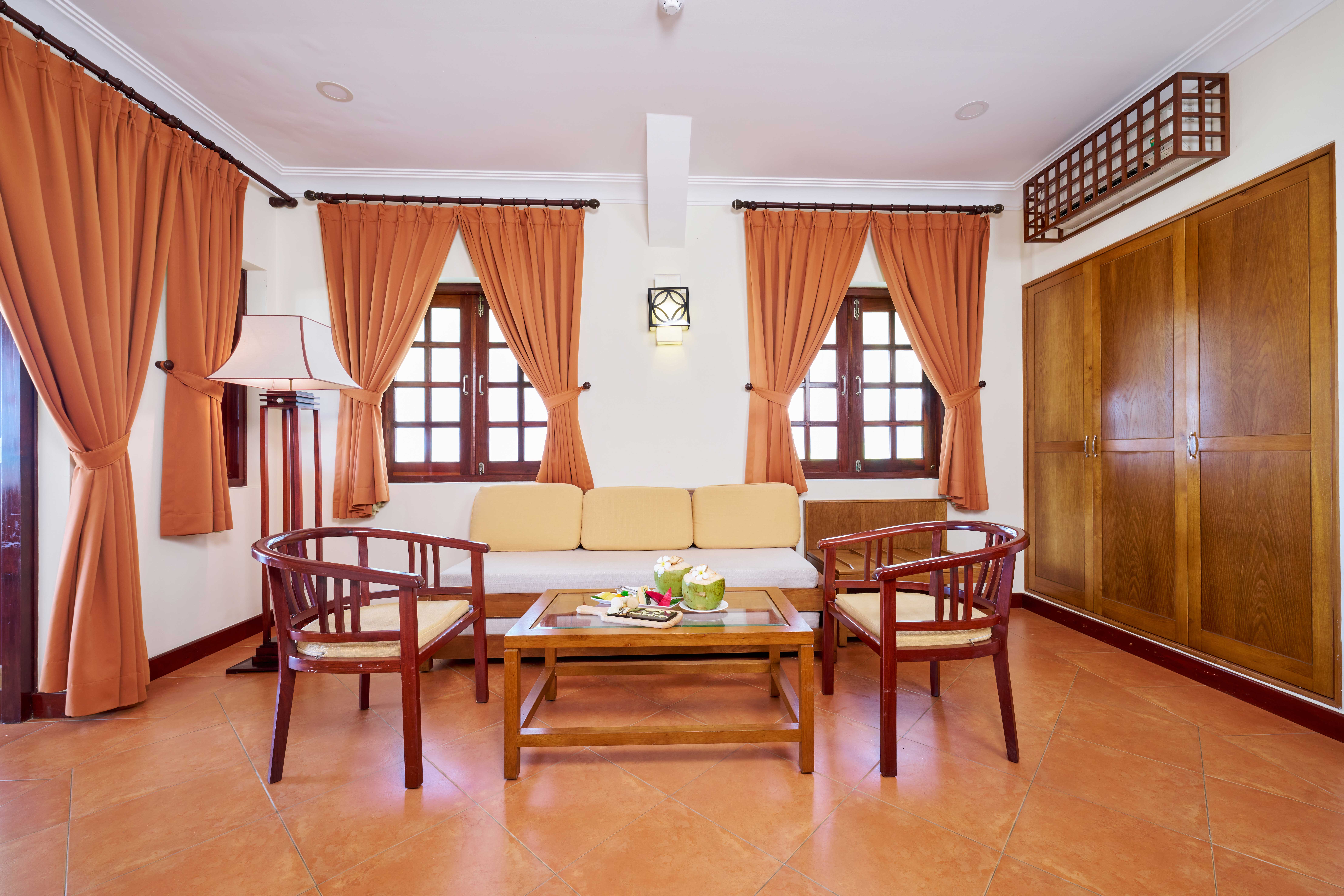 Family Room Beach Front