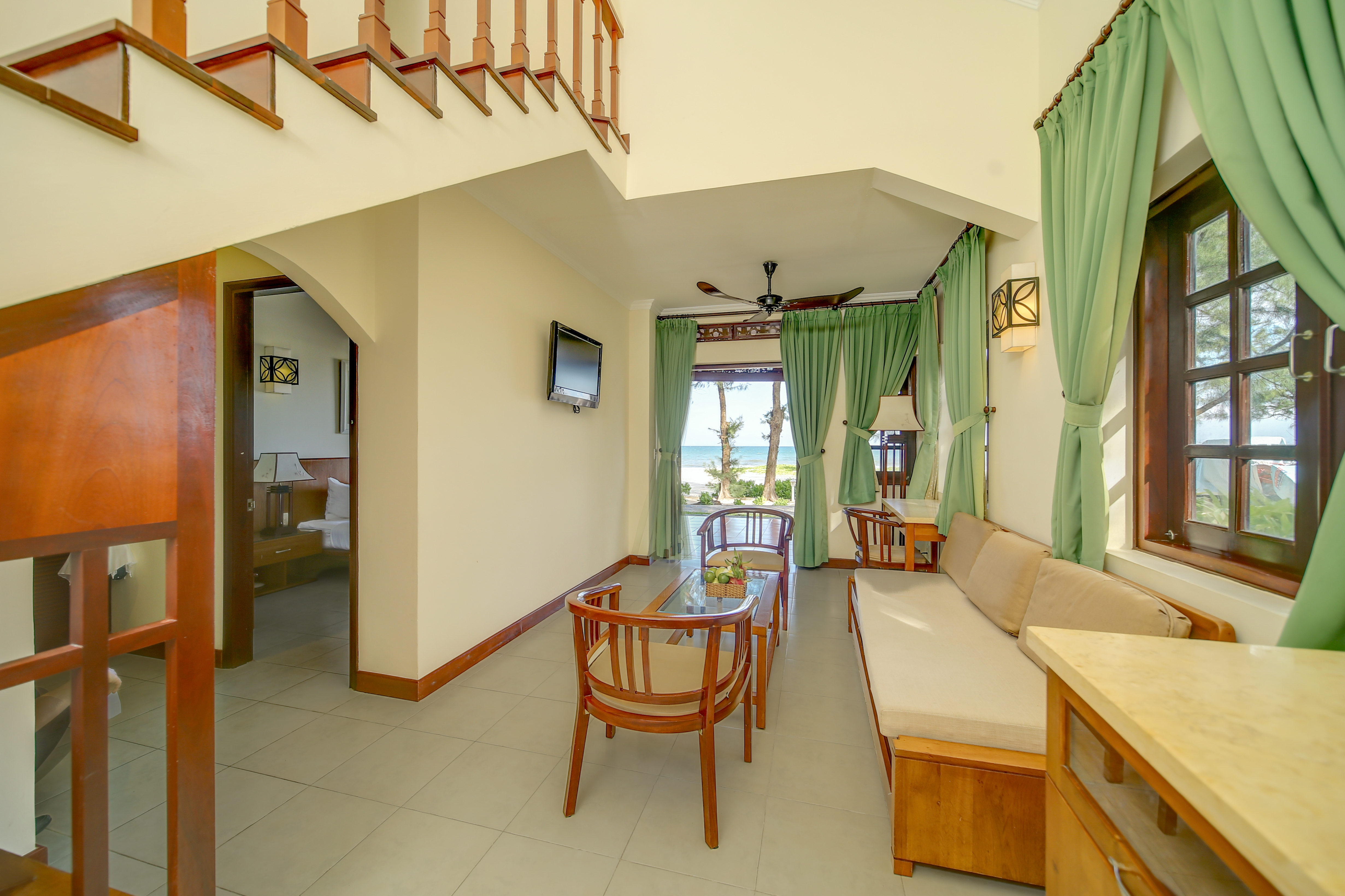 Family Room Beach Front