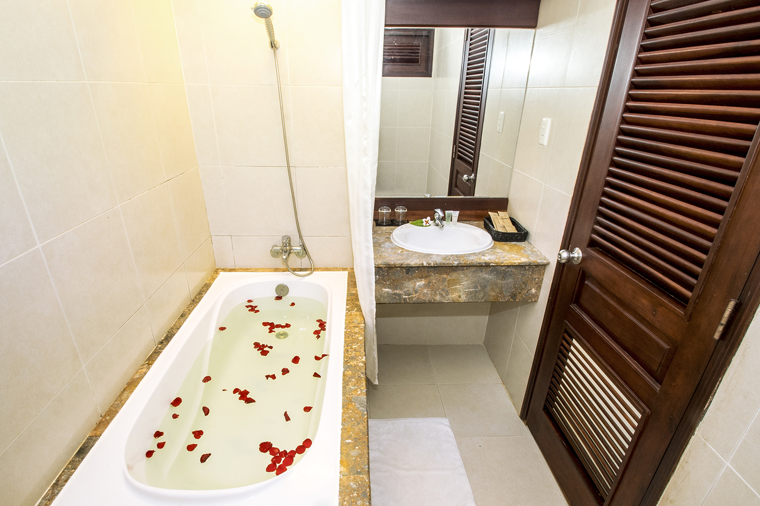 Room Deluxe Ocean View