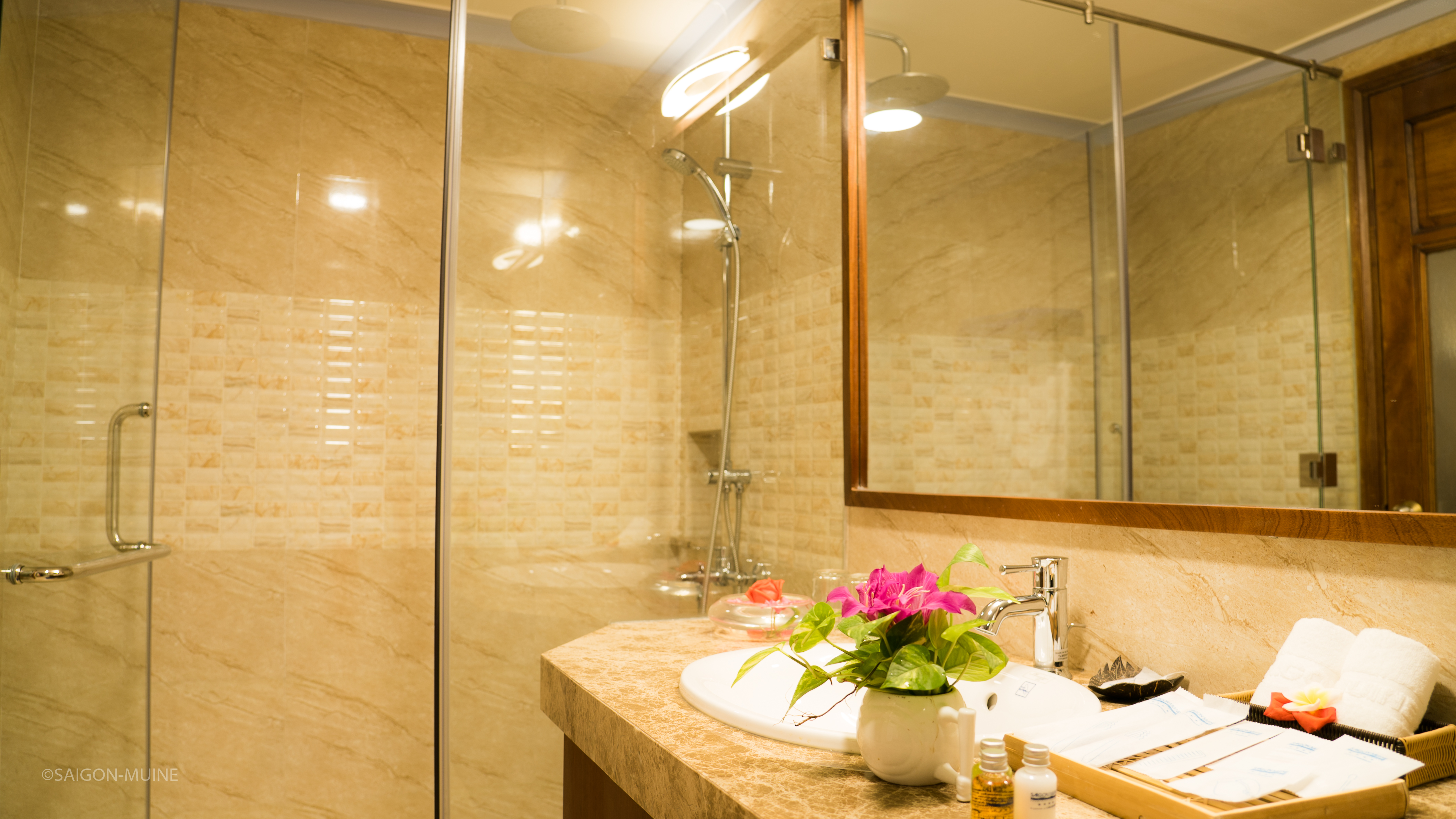 Family Room Superior