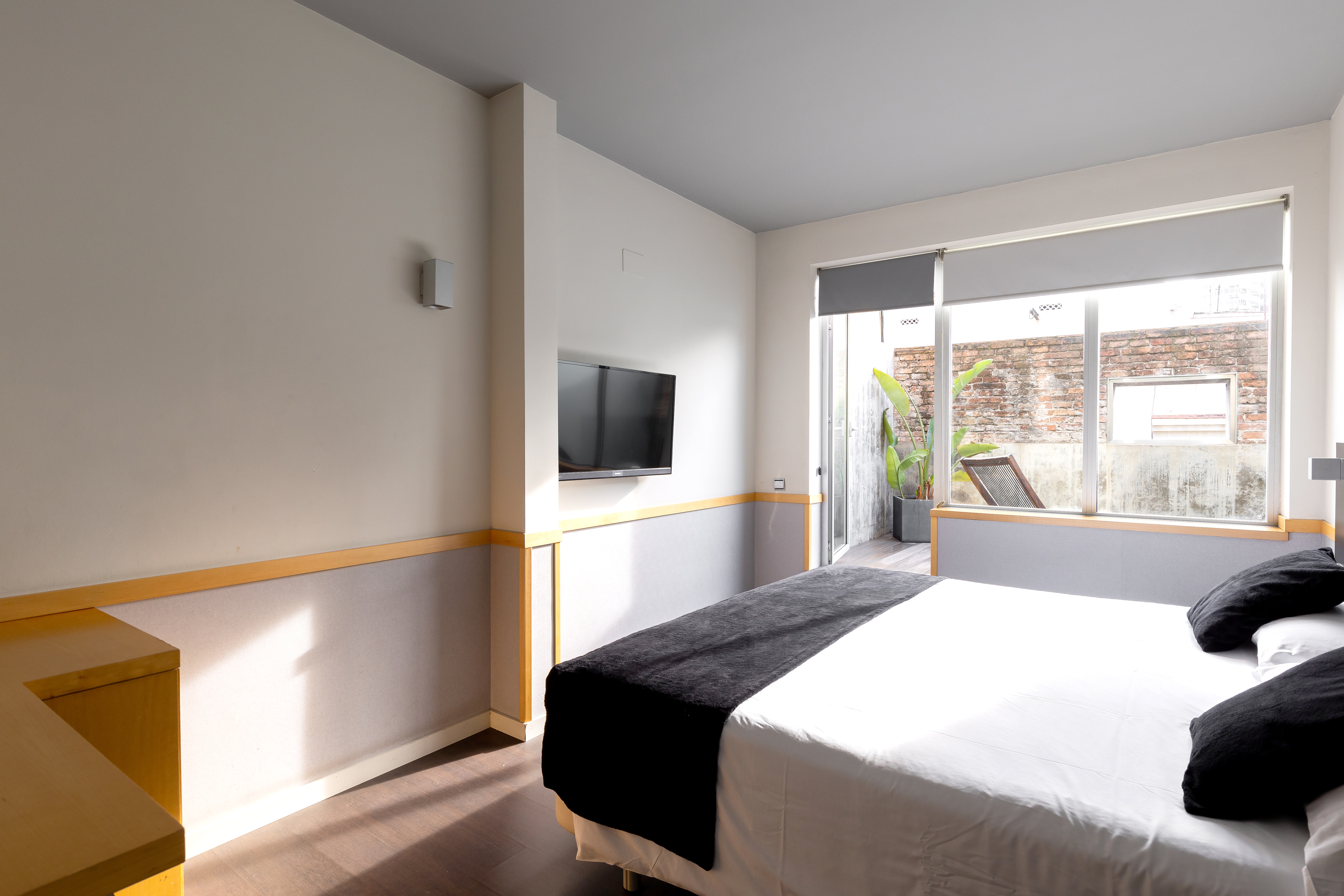 Double Single with Terrace