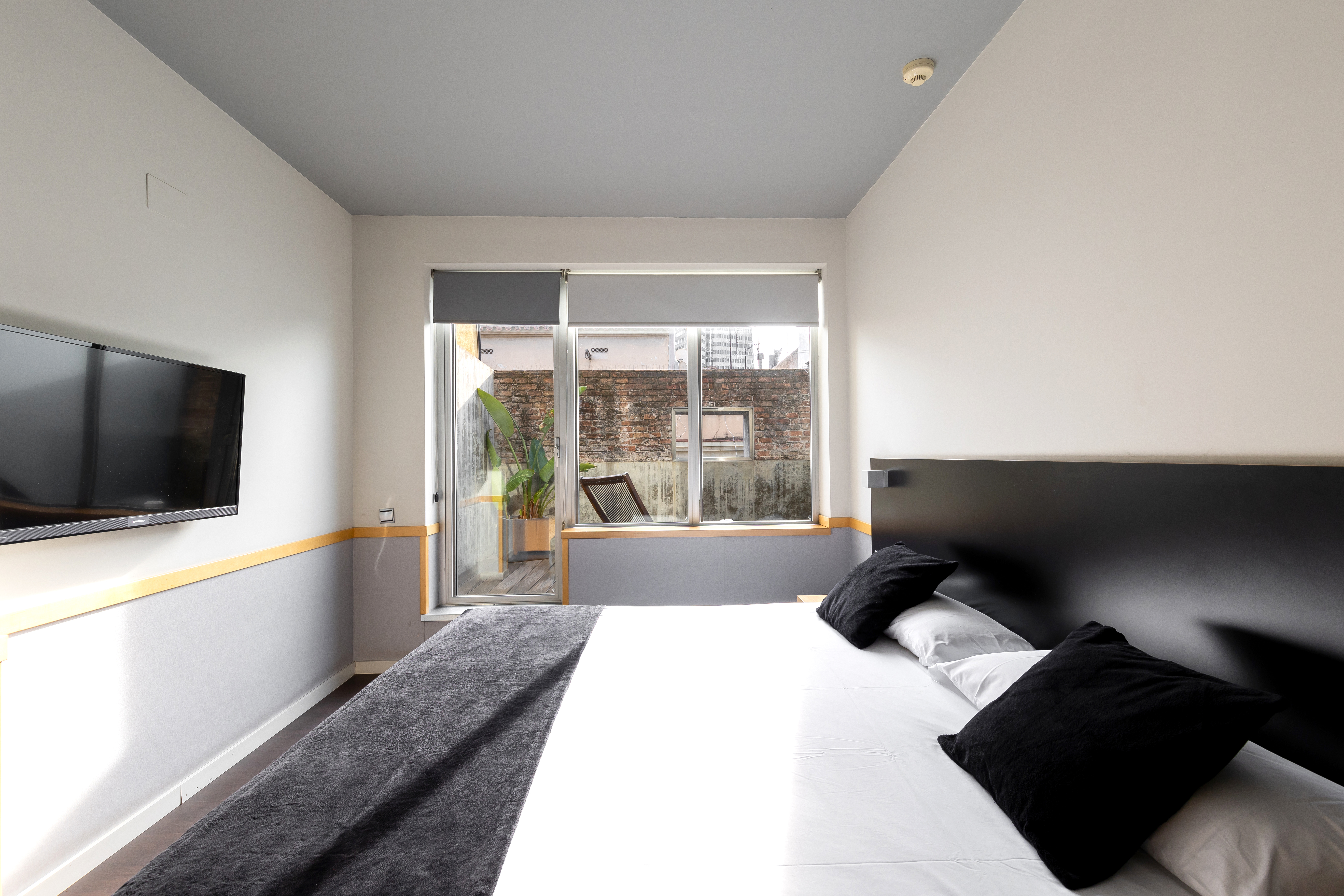 Double Single with Terrace