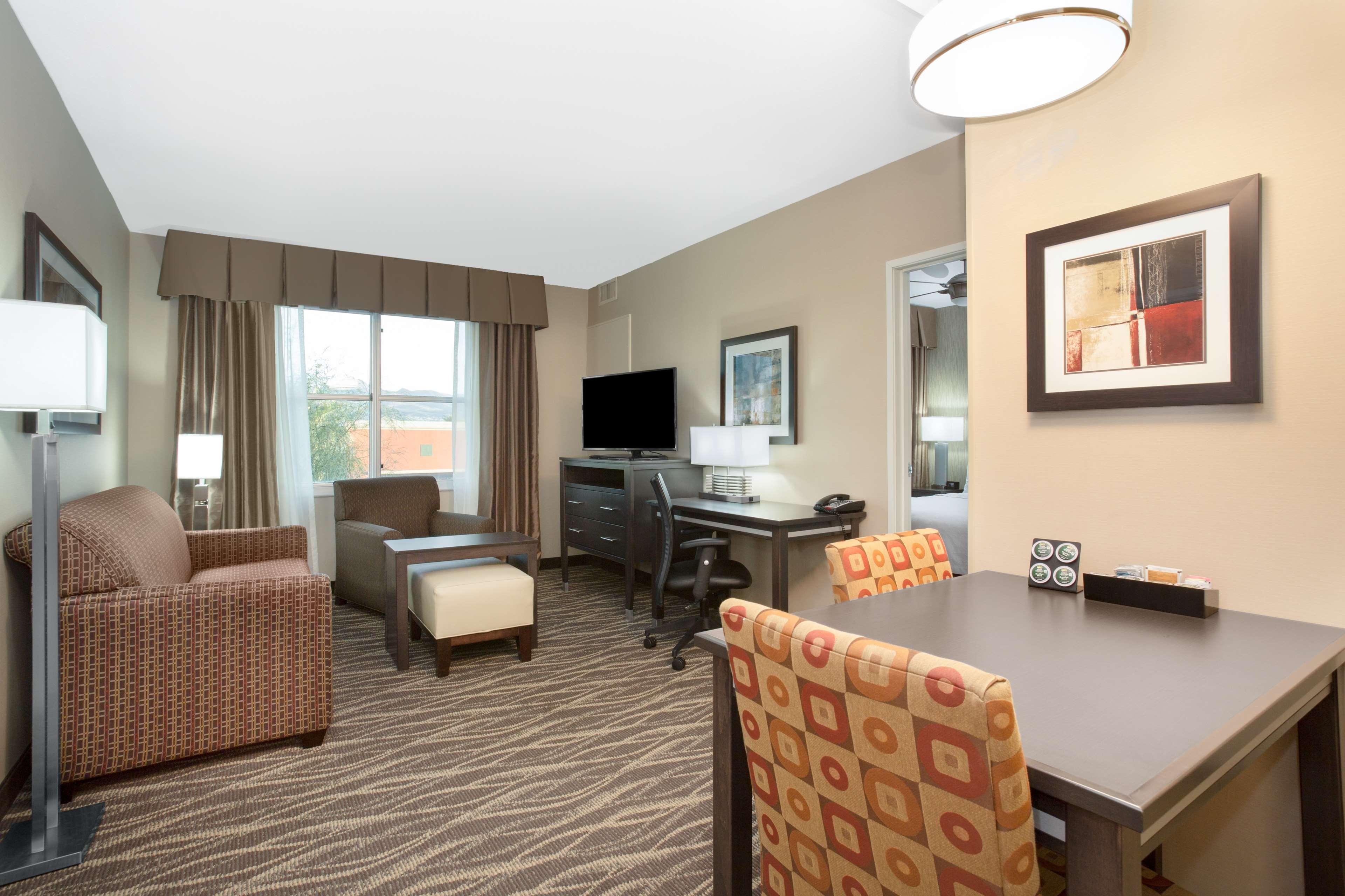 Suite Two Queen Beds