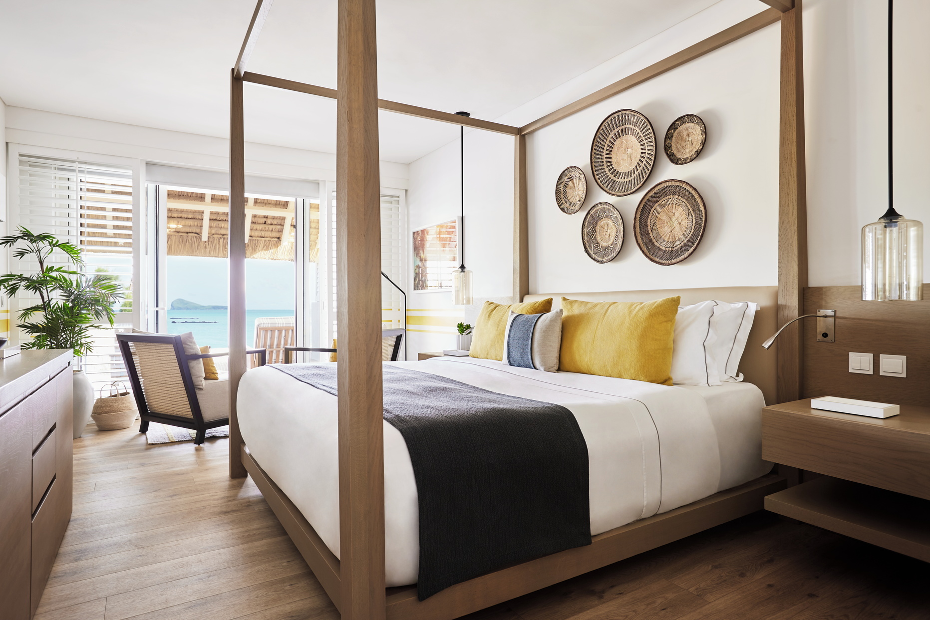 Junior Suite King Size Bed