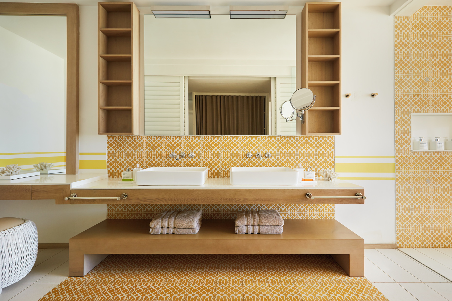 Junior Suite King Size Bed