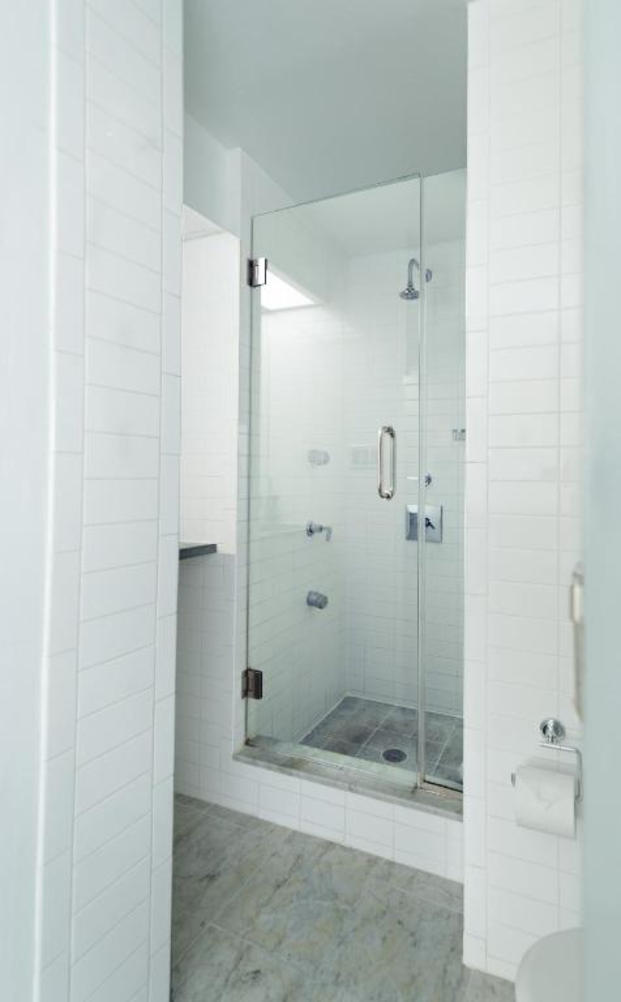 Double Deluxe King Bed