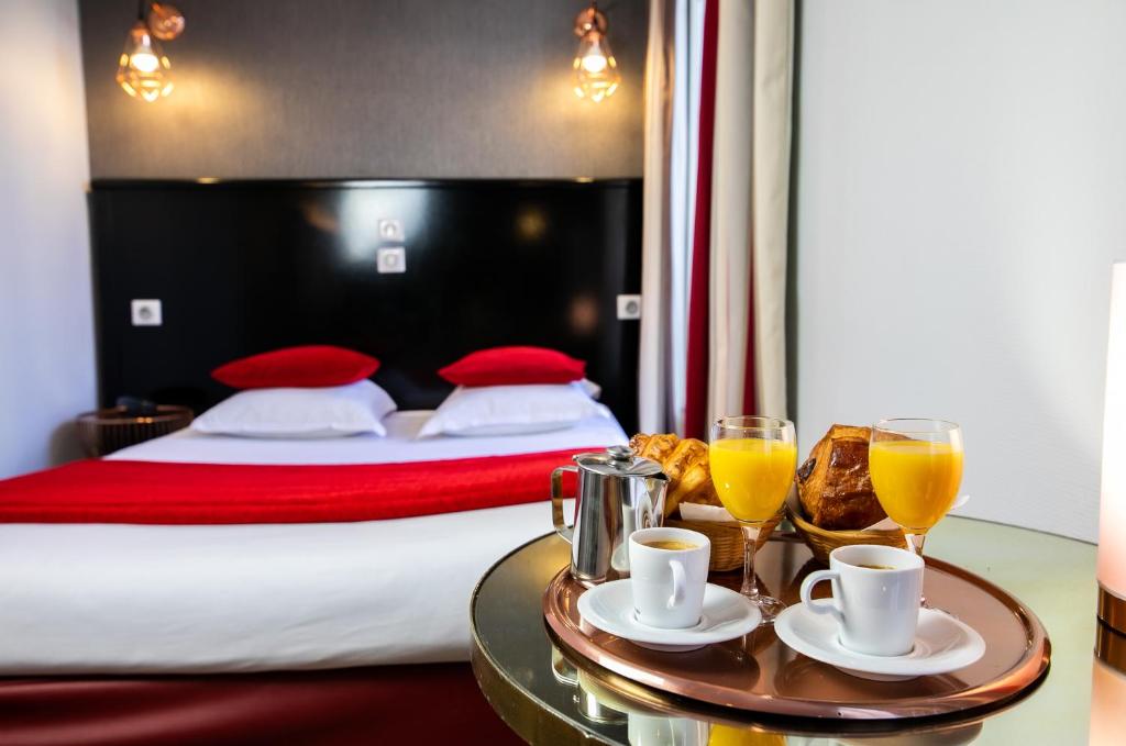 Double or Twin Standard