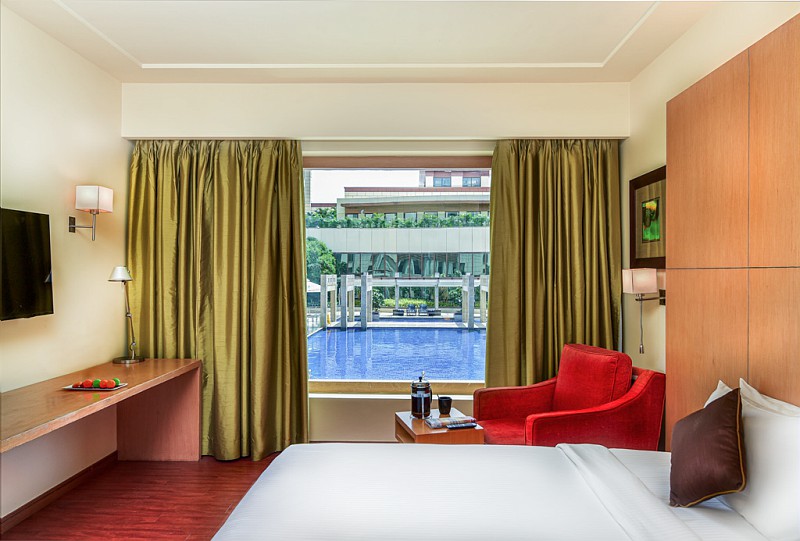 Double Superior Pool View