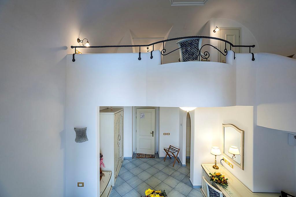 Junior Suite Sea View with Balcony