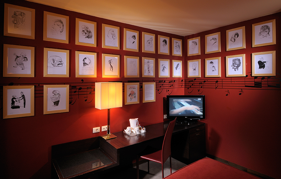 Double or Twin Standard