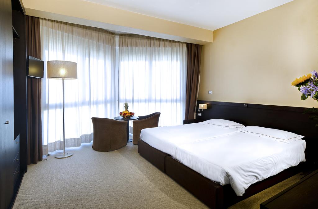 Double or Twin Superior Sea View