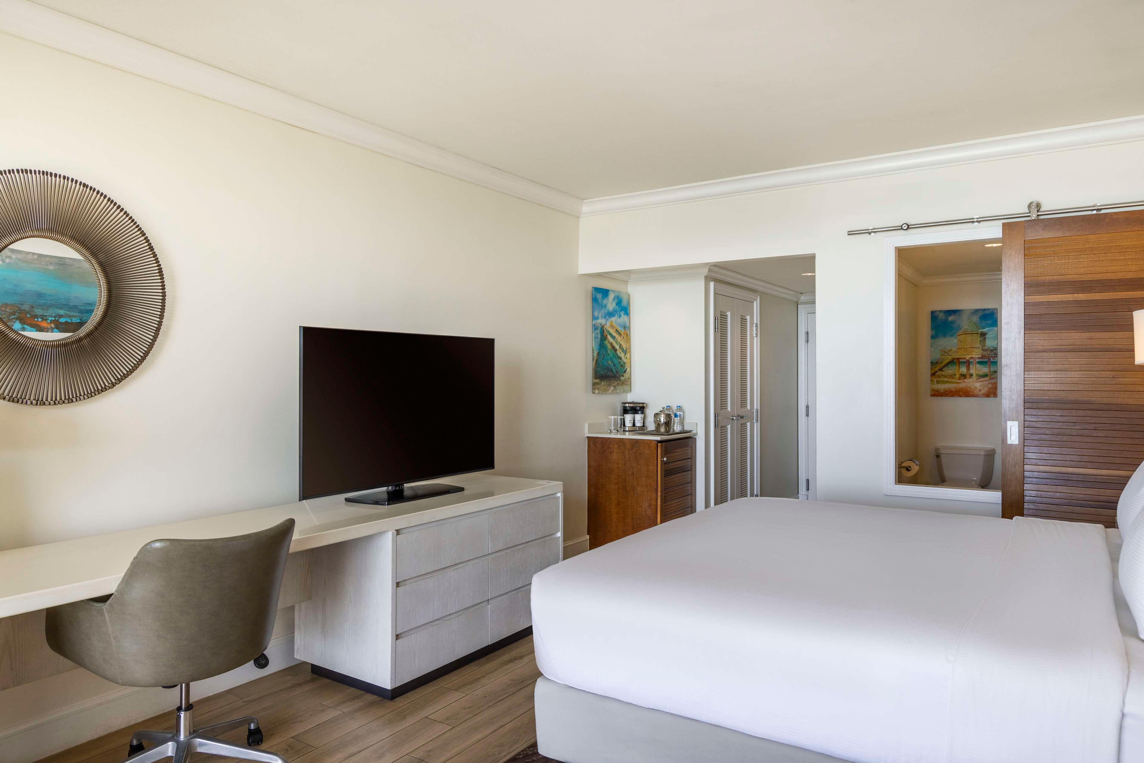 Double Ocean View King Bed