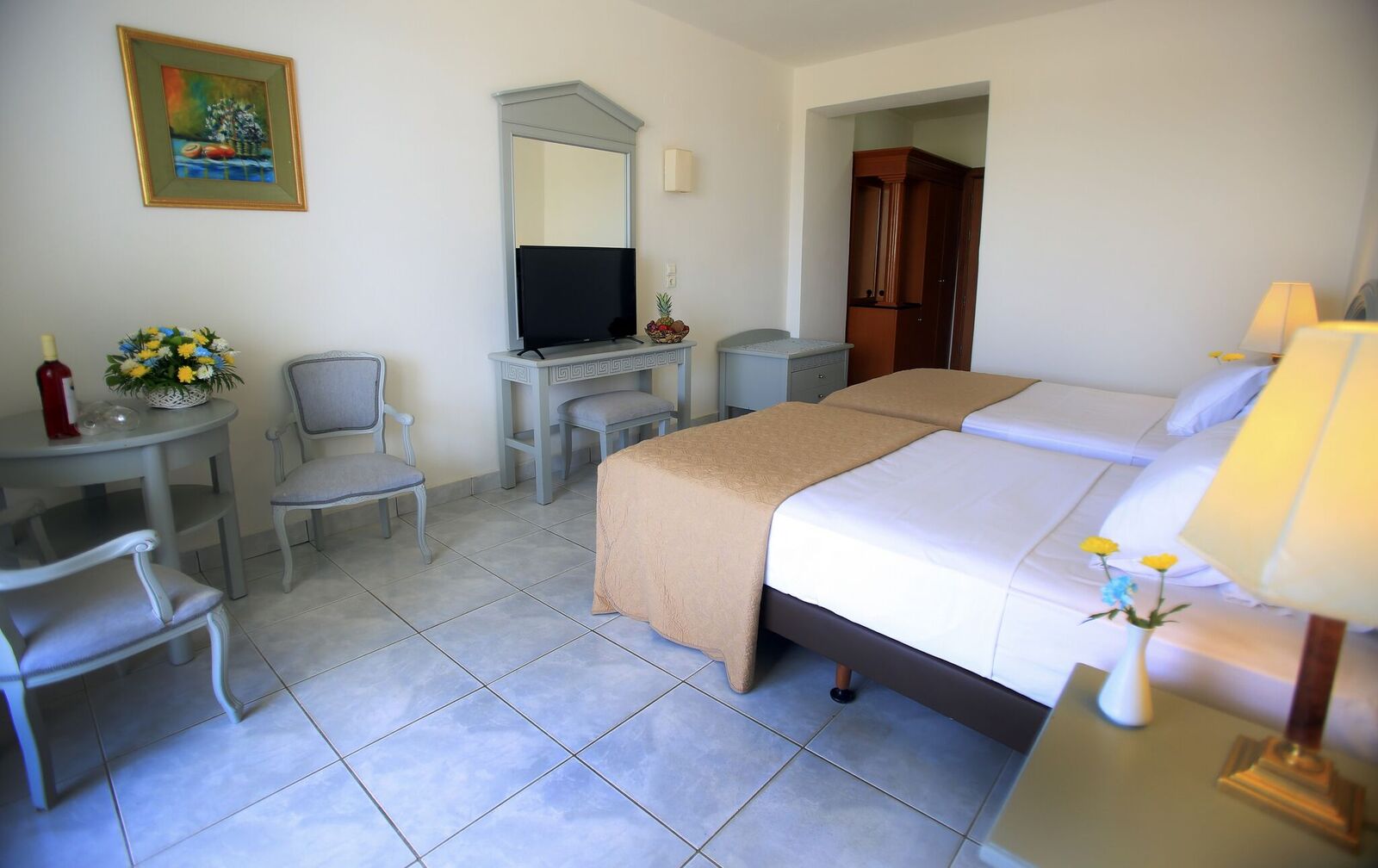 Double or Twin Standard