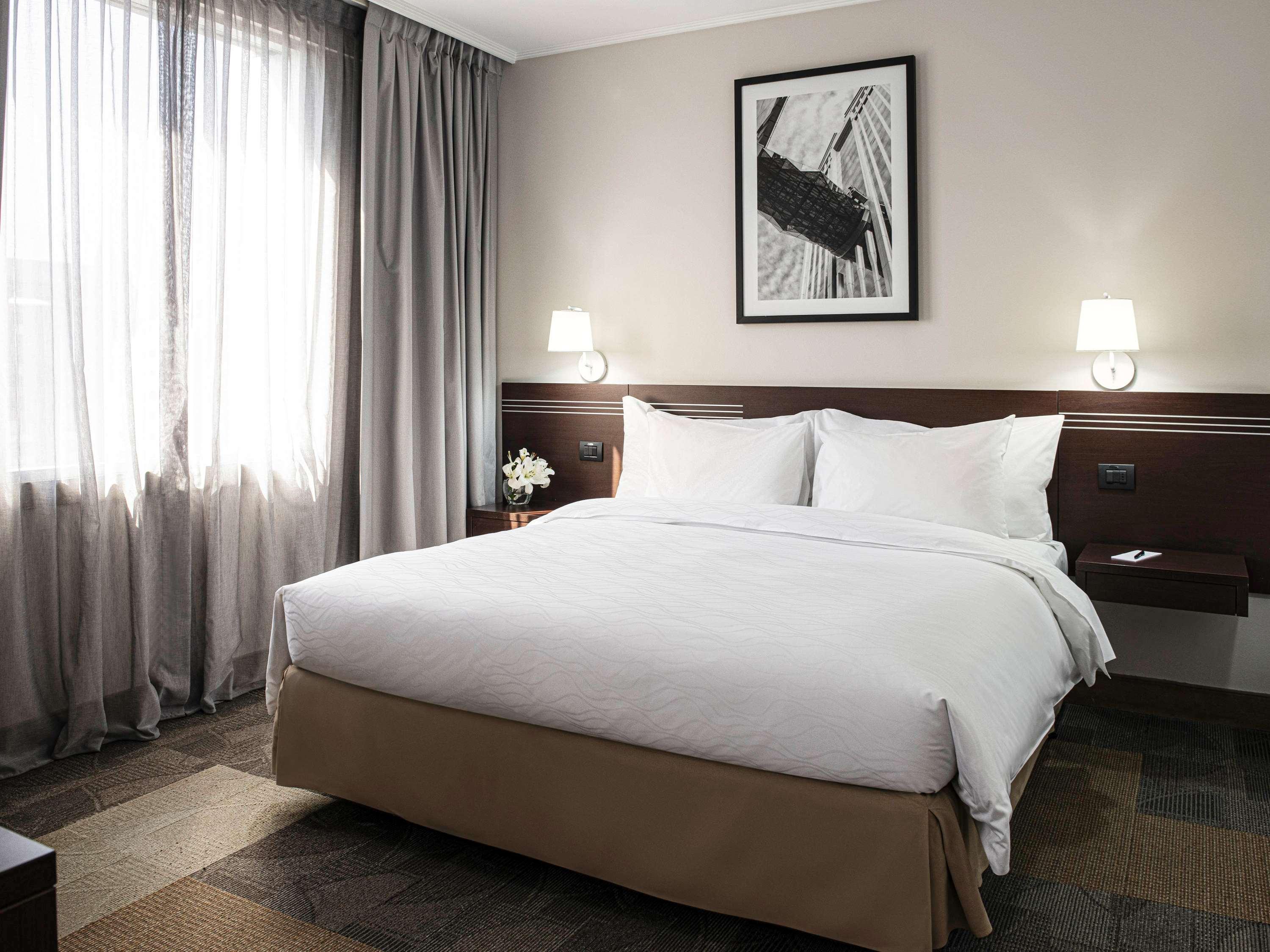 Junior Suite King Size Bed