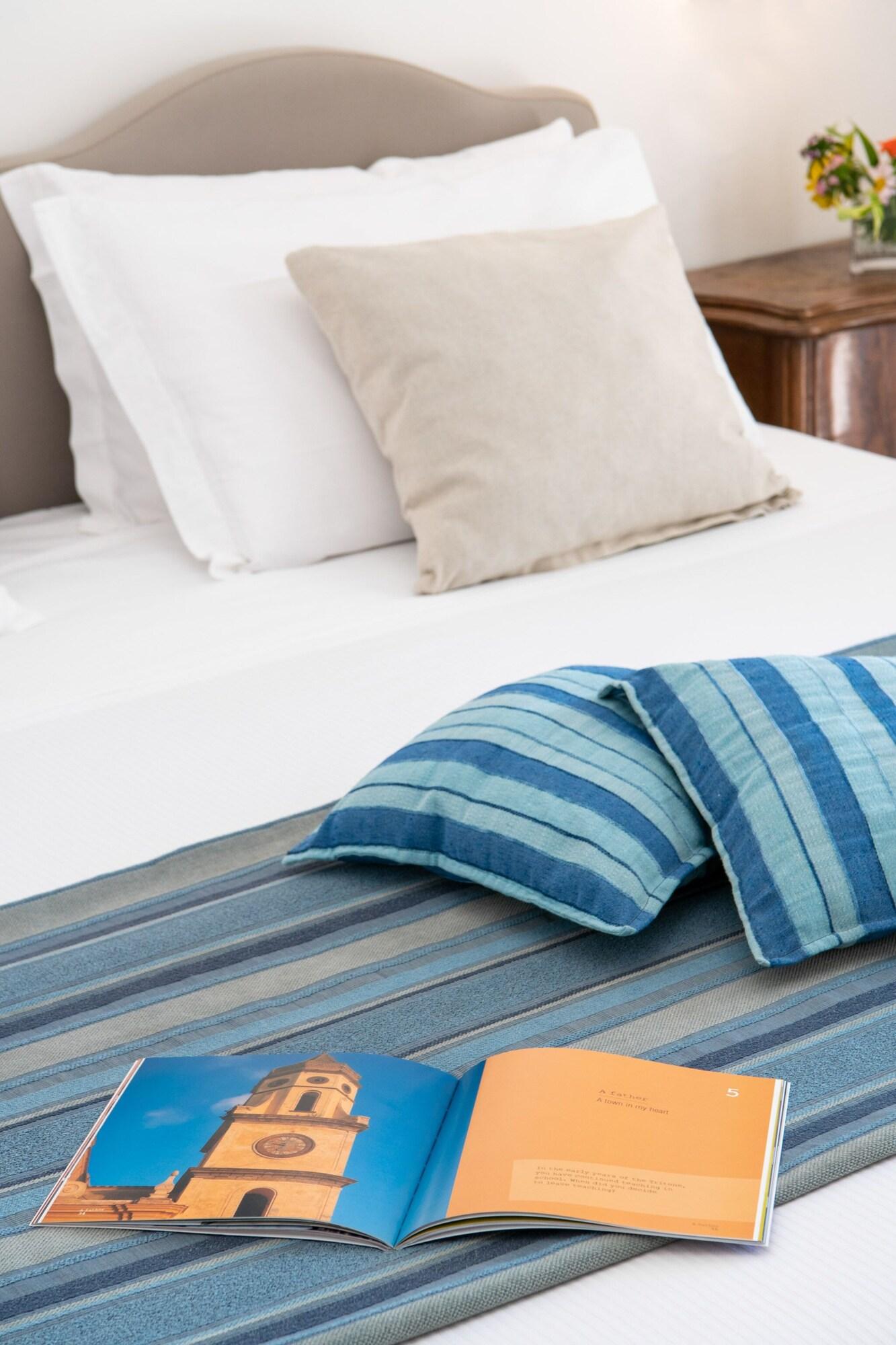 Suite Sea View King Bed