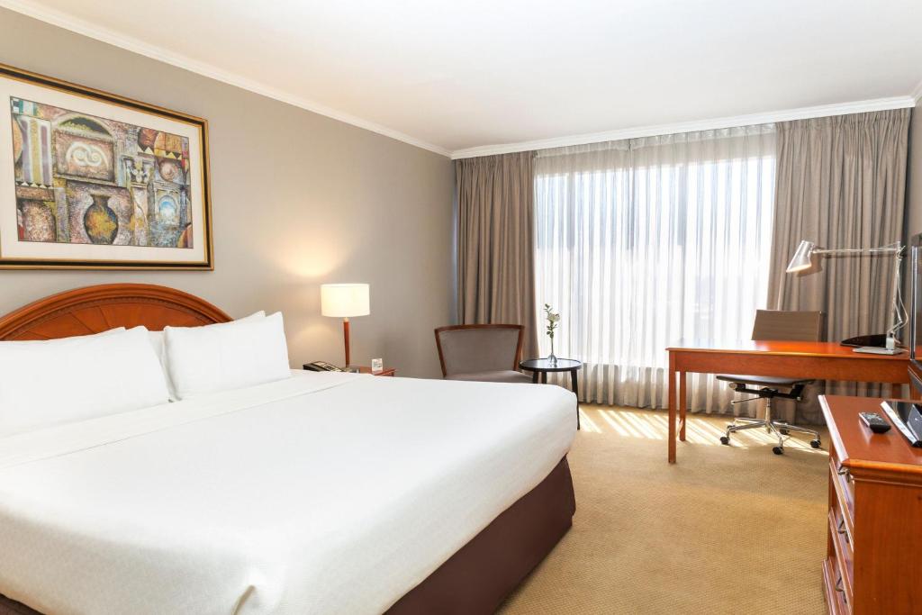 Double Classic King Bed